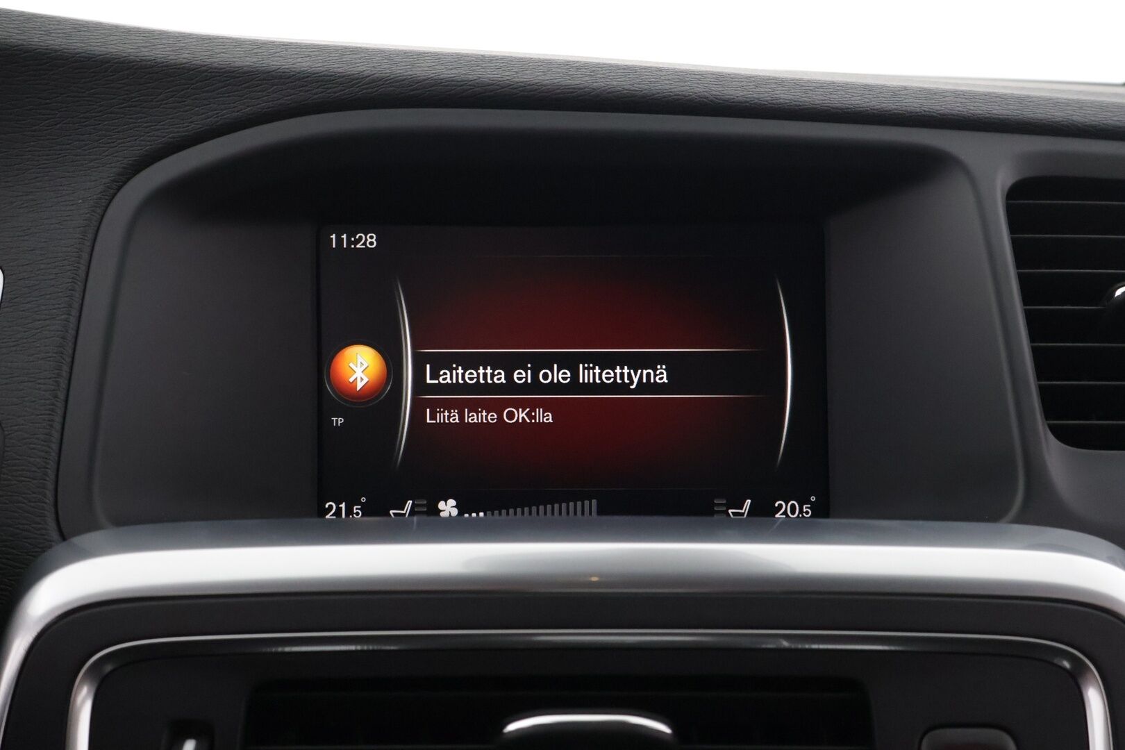 Volvo S60 2017 D5 Business R-Design aut - ** Webasto / Läm. tuulilasi / High Performance Audio / Koukku **