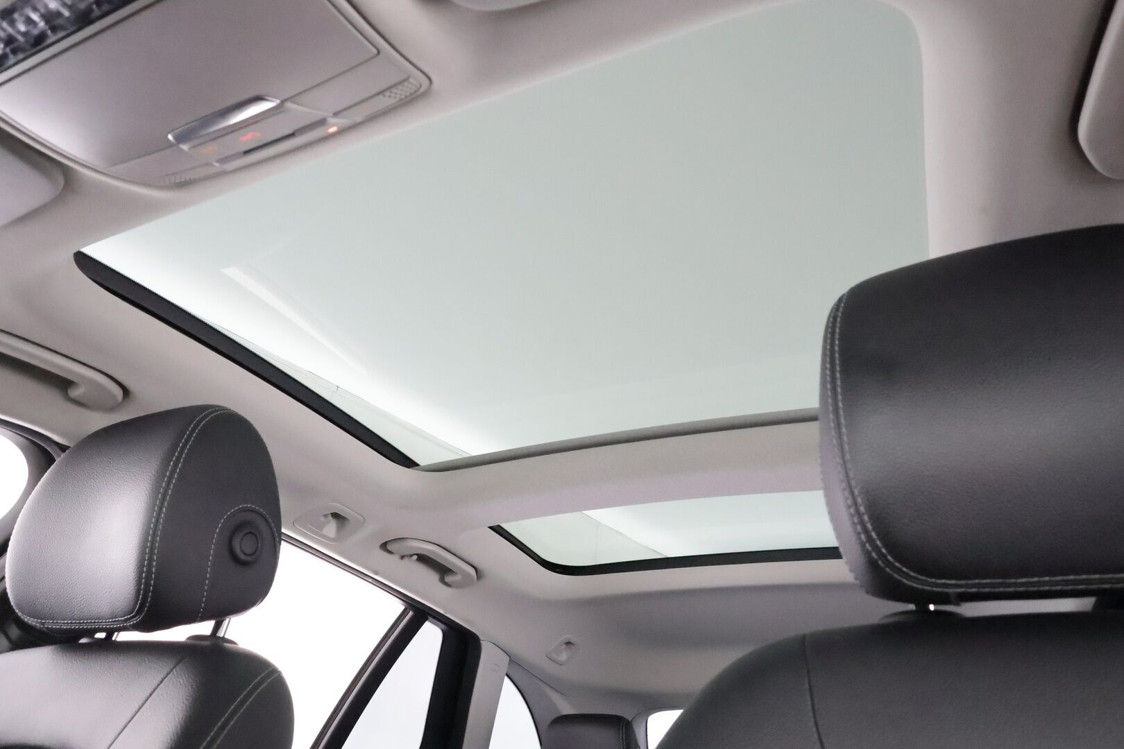 Mercedes-Benz C 2019 220 d T A Business * Burmester / Panorama / Distronic / 360° / LED-High Performance / Sportpenkit / Katveavustin / Navi * - Facelift / Kahdet renkaat - HULLU BLACKWEEK KORKOTARJOUS 2,49%