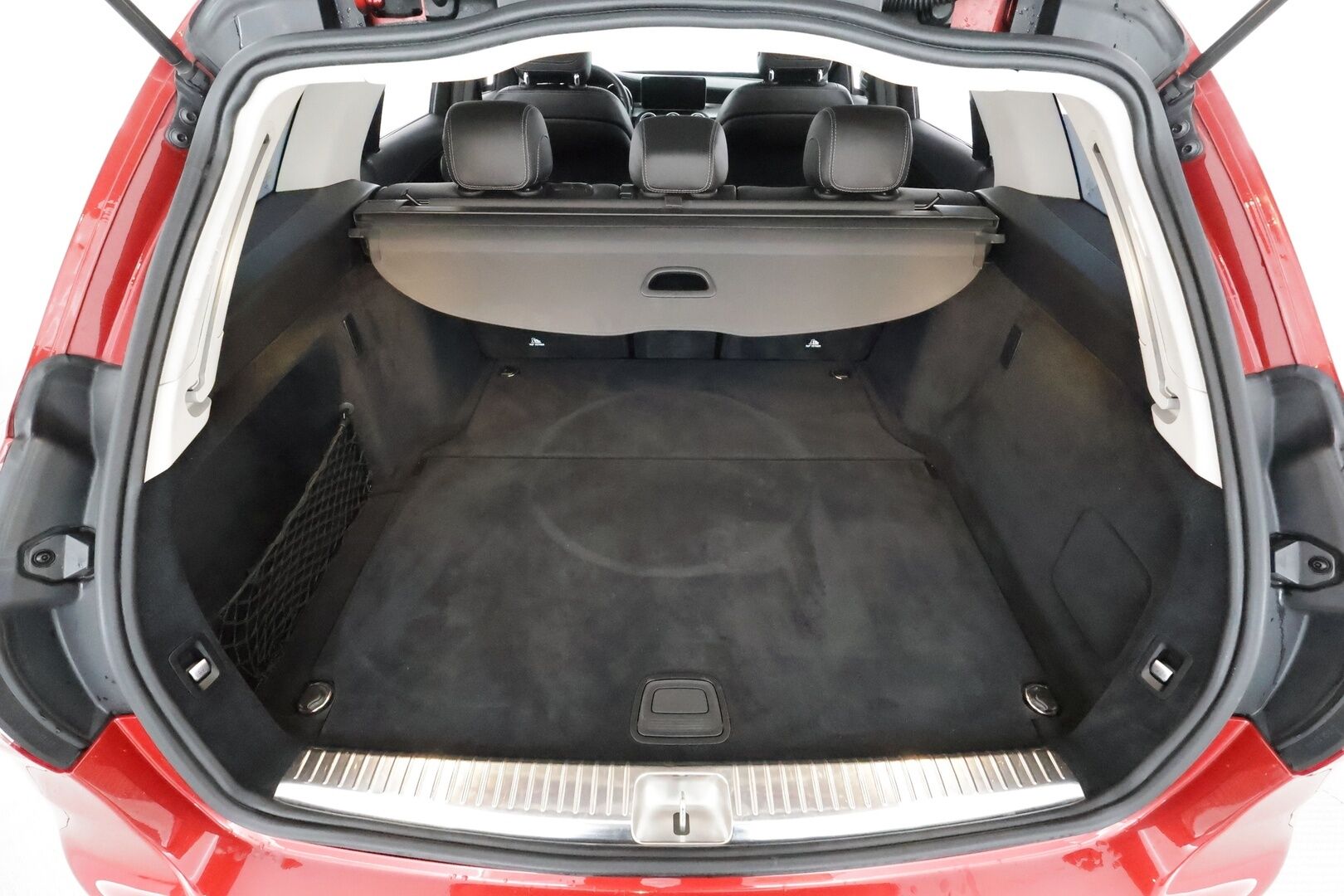 Mercedes-Benz C 2019 220 d T A Business * Burmester / Panorama / Distronic / 360° / LED-High Performance / Sportpenkit / Katveavustin / Navi * - Facelift / Kahdet renkaat - HULLU BLACKWEEK KORKOTARJOUS 2,49%