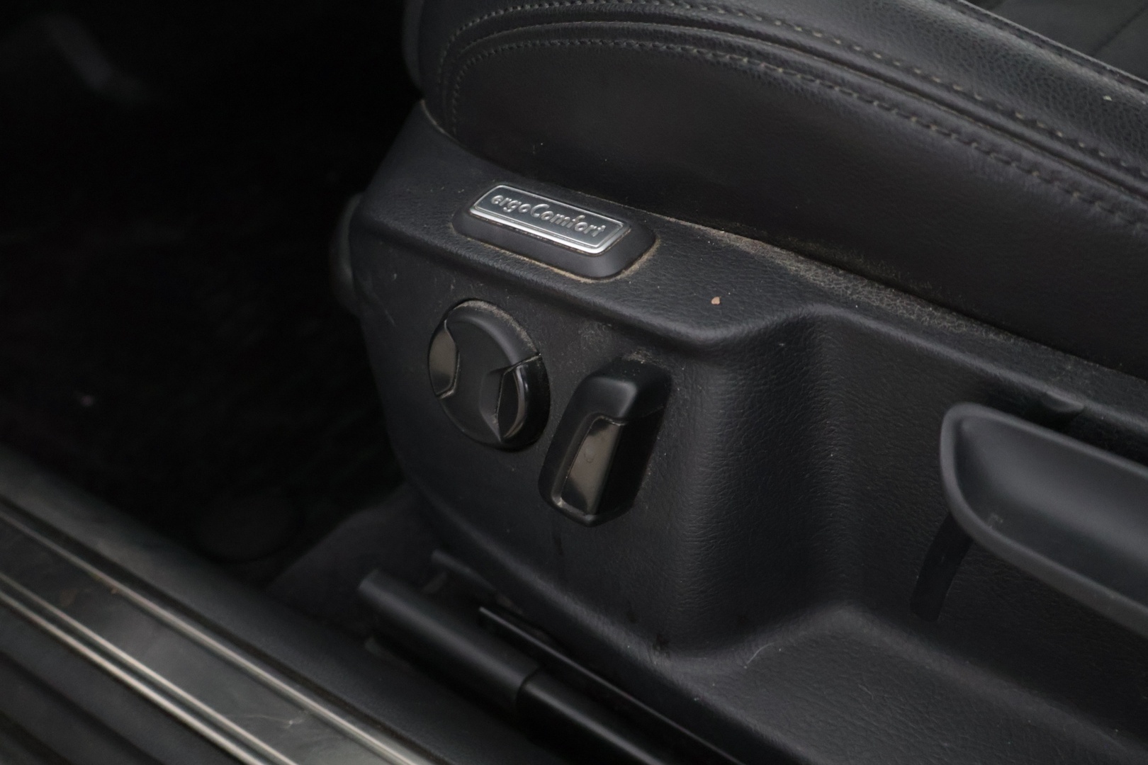 Volkswagen Passat 2018 Variant GTE Plug-In Hybrid 160 kW (218 hv) DSG-automaatti - ACC | Navi | BLIS | Digimittaristo | Keyless | Tutkat | Seuraava katsastus 1/2028 | SoH 88.7%