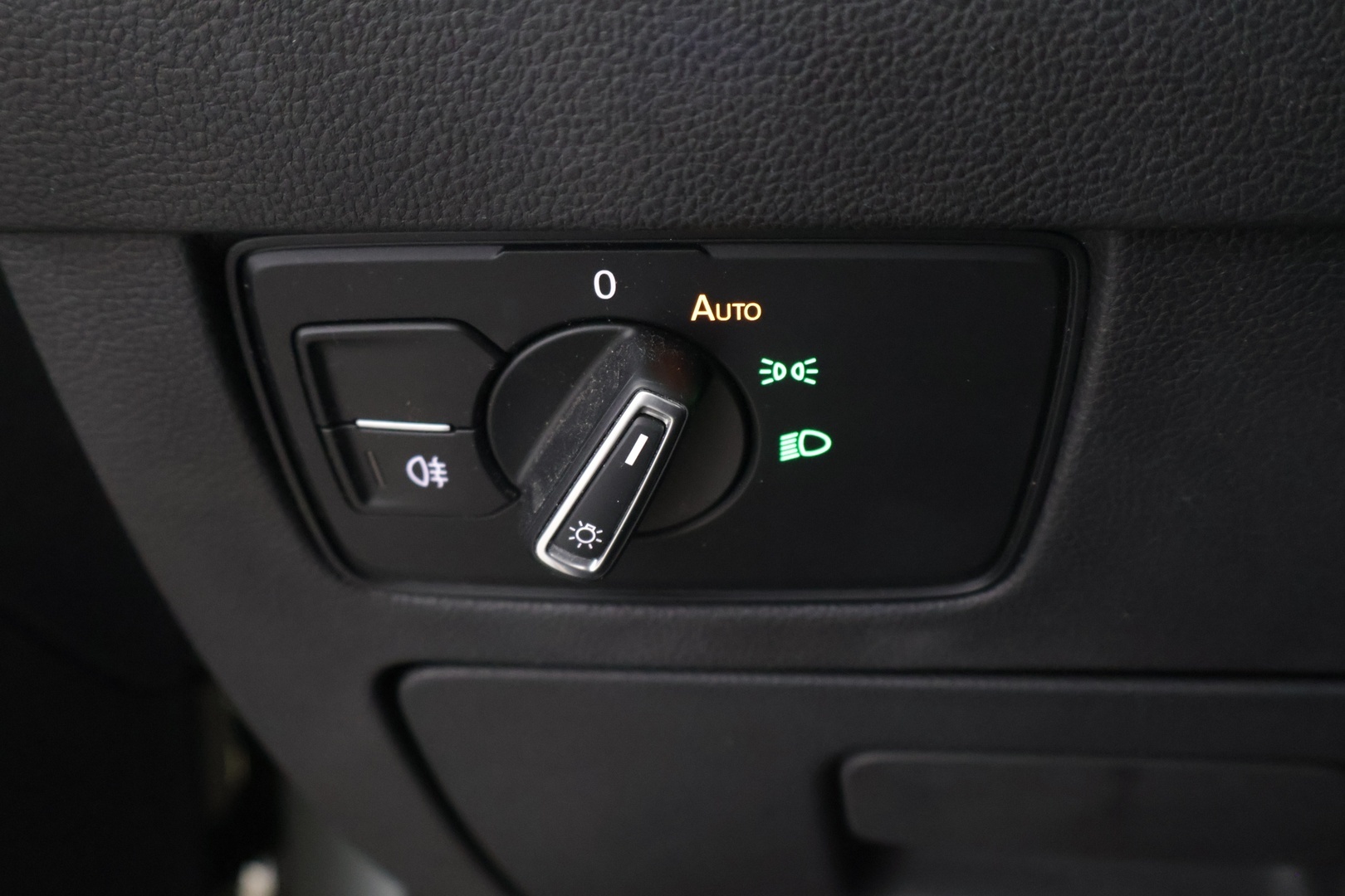 Volkswagen Passat 2018 Variant GTE Plug-In Hybrid 160 kW (218 hv) DSG-automaatti - ACC | Navi | BLIS | Digimittaristo | Keyless | Tutkat | Seuraava katsastus 1/2028 | SoH 88.7%