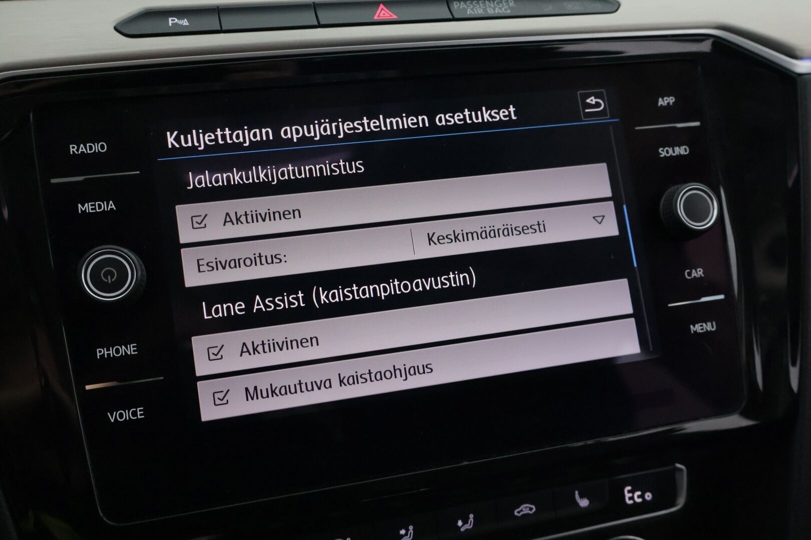 Volkswagen Passat 2018 Variant GTE Plug-In Hybrid 160 kW (218 hv) DSG-automaatti - ACC | Navi | BLIS | Digimittaristo | Keyless | Tutkat | Seuraava katsastus 1/2028 | SoH 88.7%