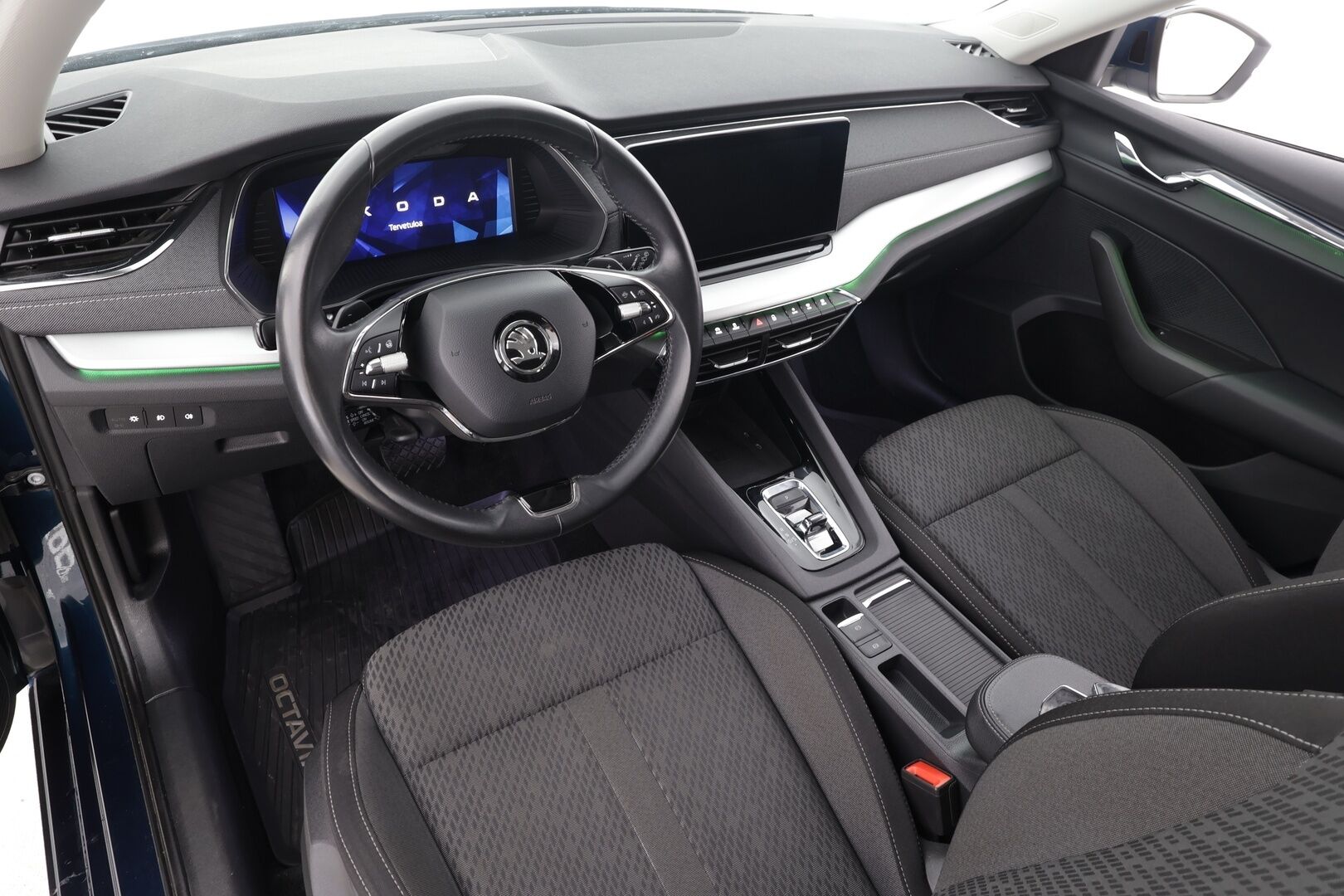 Skoda Octavia 2022 Combi 1.5 TSI Style eTEC DSG Autom. - | ACC | Webasto | Skoda Crystal Matrix LED | Ratinlämmitys | P.Kamera  | Digimittaristo | Suomi-auto | Kahdet Renkaat | Merkkihuollettu |