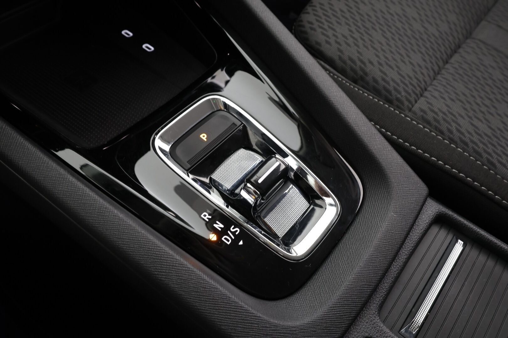 Skoda Octavia 2022 Combi 1.5 TSI Style eTEC DSG * Webasto / ACC / Matrix-LED / P.kamera / Navi / Kaistavahti / Keyless * - 1-om Suomi-auto / Kahdet renkaat