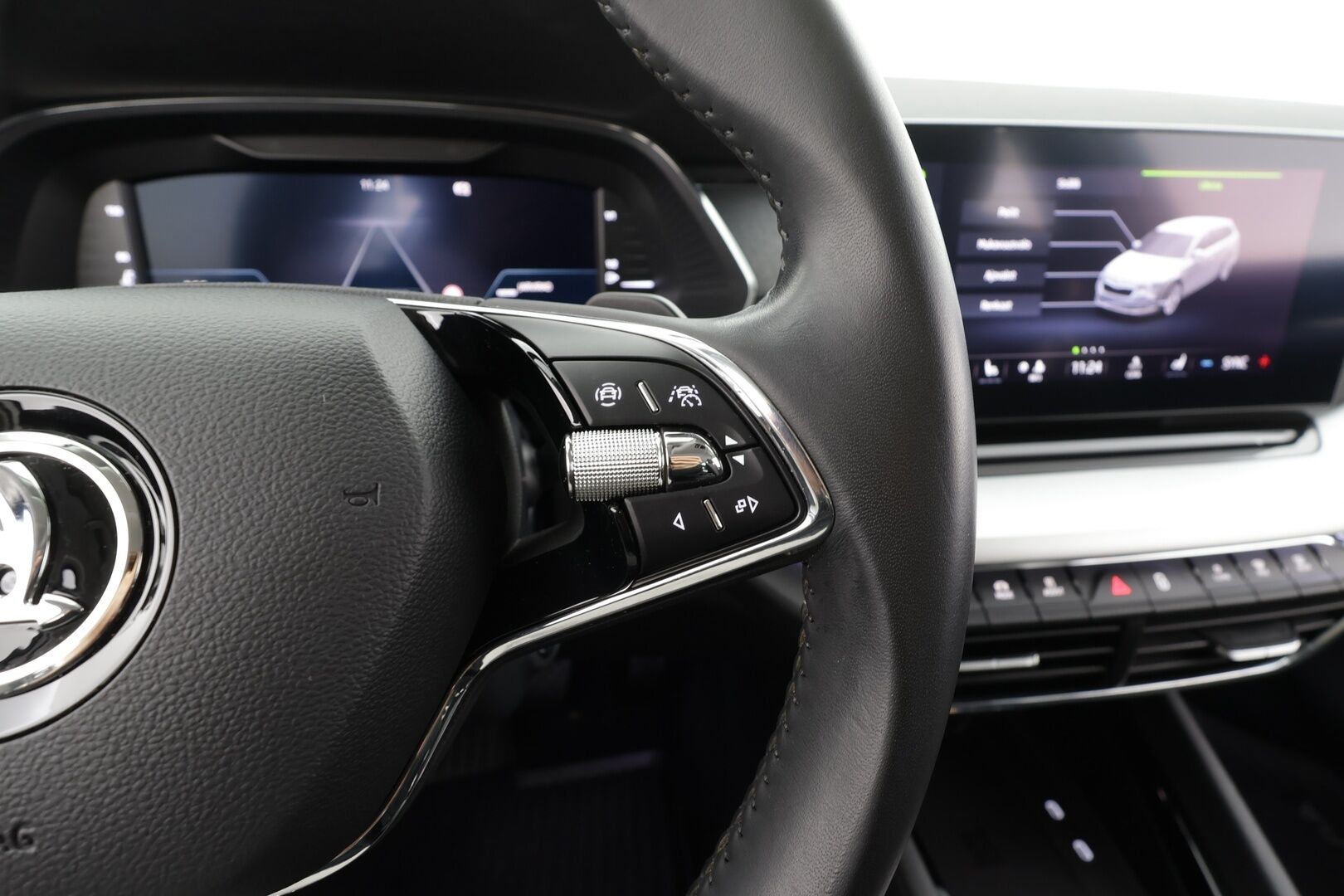 Skoda Octavia 2022 Combi 1.5 TSI Style eTEC DSG * Webasto / ACC / Matrix-LED / P.kamera / Navi / Kaistavahti / Keyless * - 1-om Suomi-auto / Kahdet renkaat