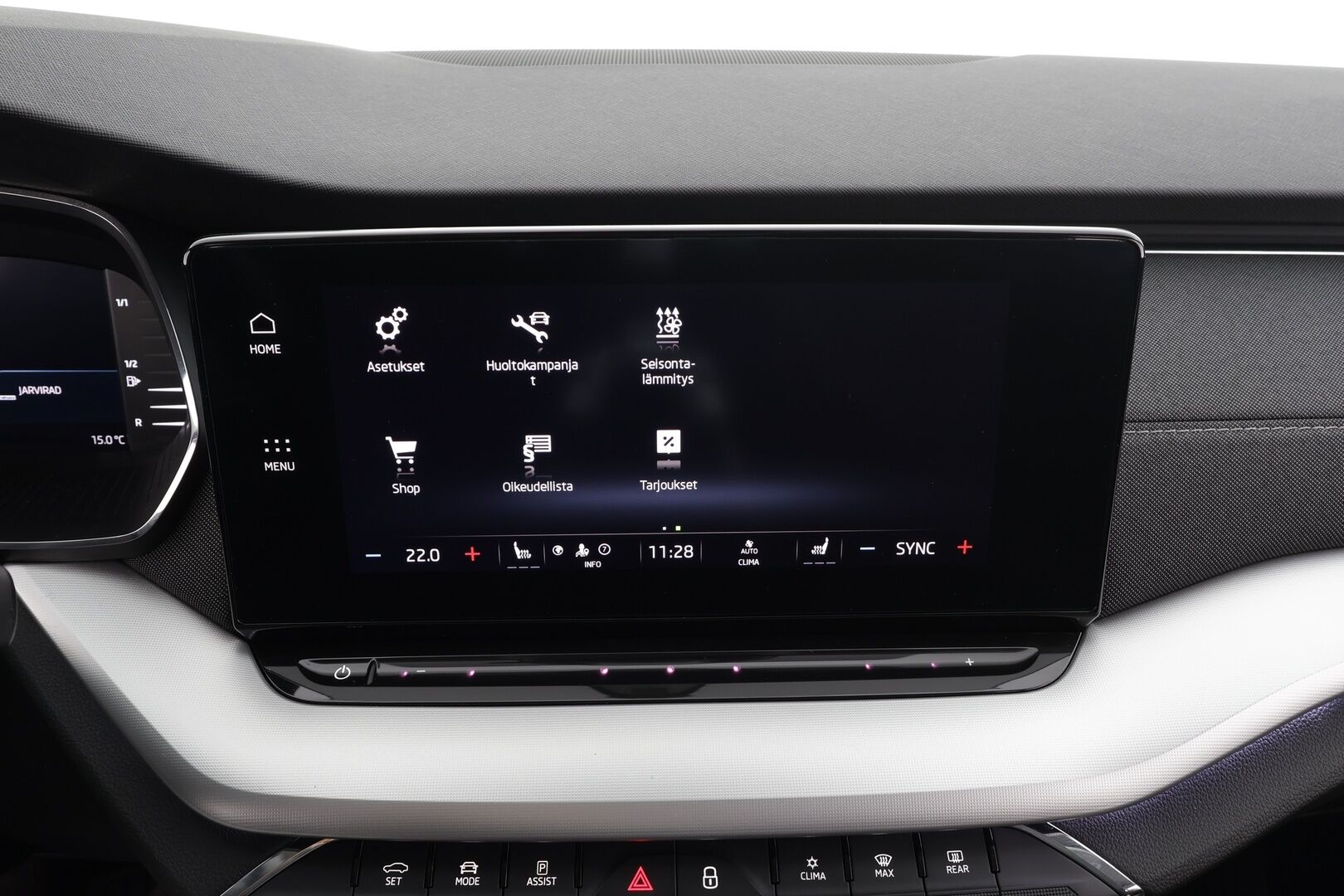 Skoda Octavia 2022 Combi 1.5 TSI Style eTEC DSG * Webasto / ACC / Matrix-LED / P.kamera / Navi / Kaistavahti / Keyless * - 1-om Suomi-auto / Kahdet renkaat