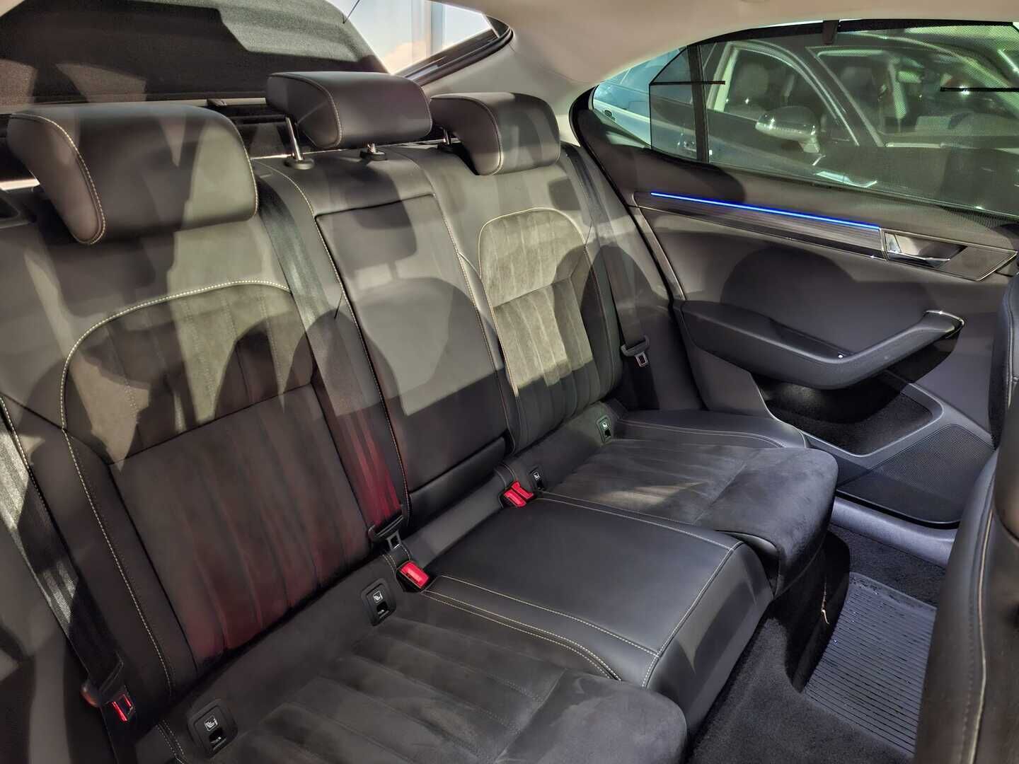 Skoda Superb 2021 1,5 TSI ACT Style DSG Autom. ** Juuri tullut! / Webasto / Koukku / Facelift! / Kamera / Navi / Muistipenkki / Canton ** - Upeasssa kunnossa oleva hyvin huollettu tilaihme! Molemmat rengassarjat todella hyvässä kunnossa, huollettu todella hyvin! 