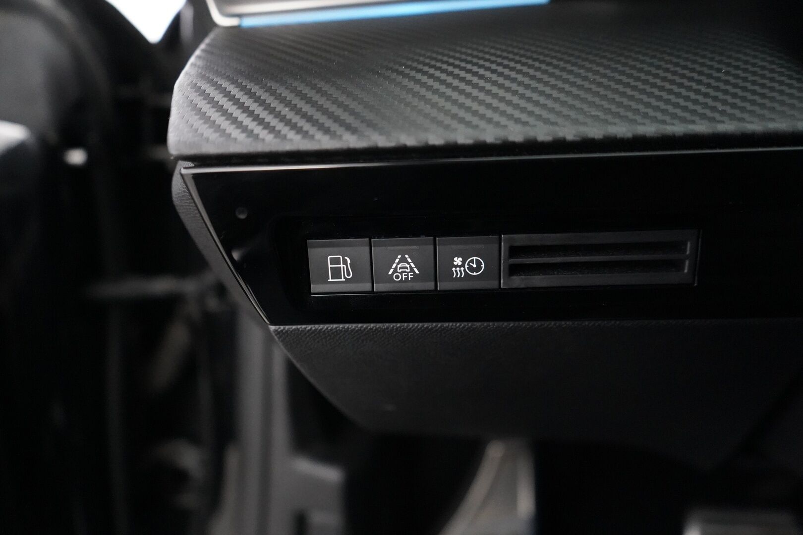 Peugeot 508 2020 SW GT Hybrid 225 EAT8-aut *Keyless / Tutkat / LED / Ambient / Sporttipenkit* - Kahdet renkaat vanteilla / Merkkihuollettu / GT LINE!