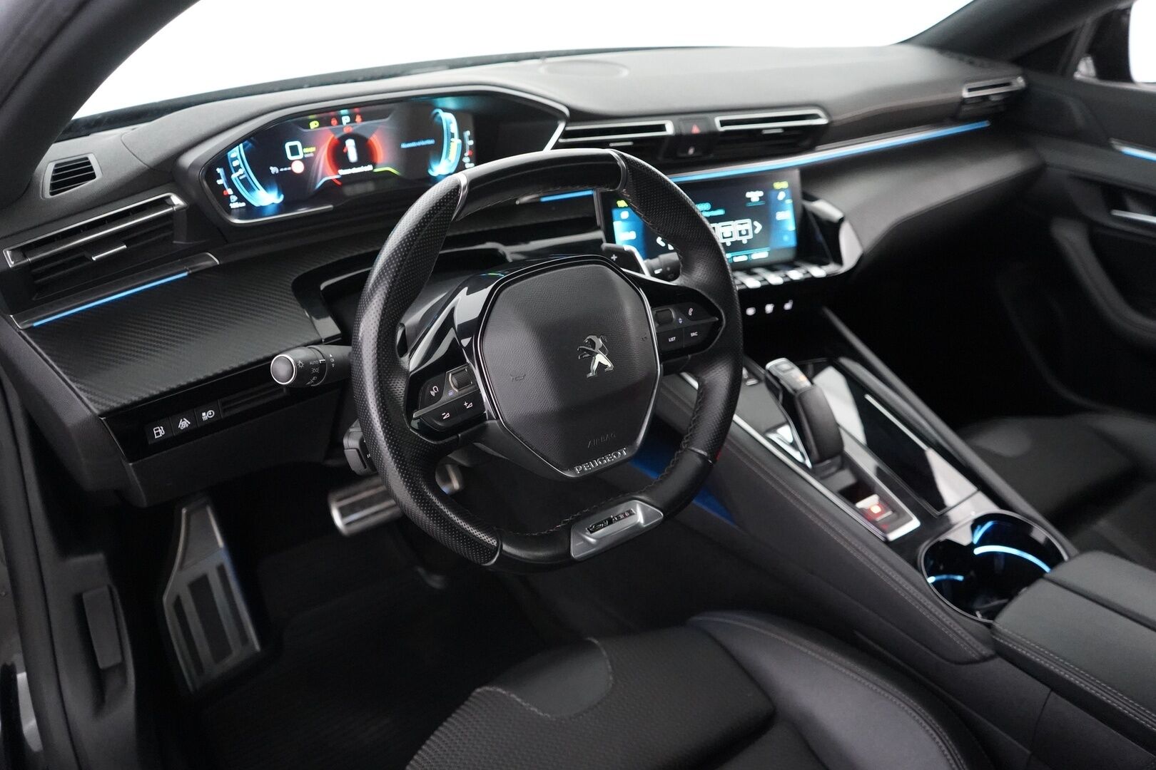 Peugeot 508 2020 SW GT Hybrid 225 EAT8-aut *Keyless / Tutkat / LED / Ambient / Sporttipenkit* - Kahdet renkaat vanteilla / Merkkihuollettu / GT LINE!