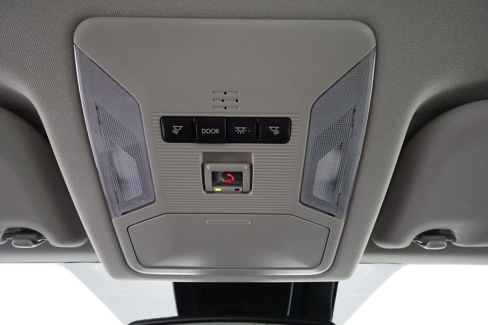 Toyota RAV4 2021 2,0 VVT-iE Business Multidrive S ** 1-Om Suomi auto / Adapt.vakkari / Koukku / P.kamera / Keyless / Apple&Android / Lohkolämmitin / Navi - 2x renkaat / Rattilämmitin 