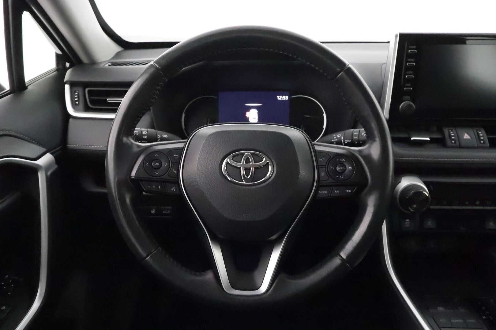 Toyota RAV4 2021 2,0 VVT-iE Business Multidrive S ** 1-Om Suomi auto / Adapt.vakkari / Koukku / P.kamera / Keyless / Apple&Android / Lohkolämmitin / Navi - 2x renkaat / Rattilämmitin 