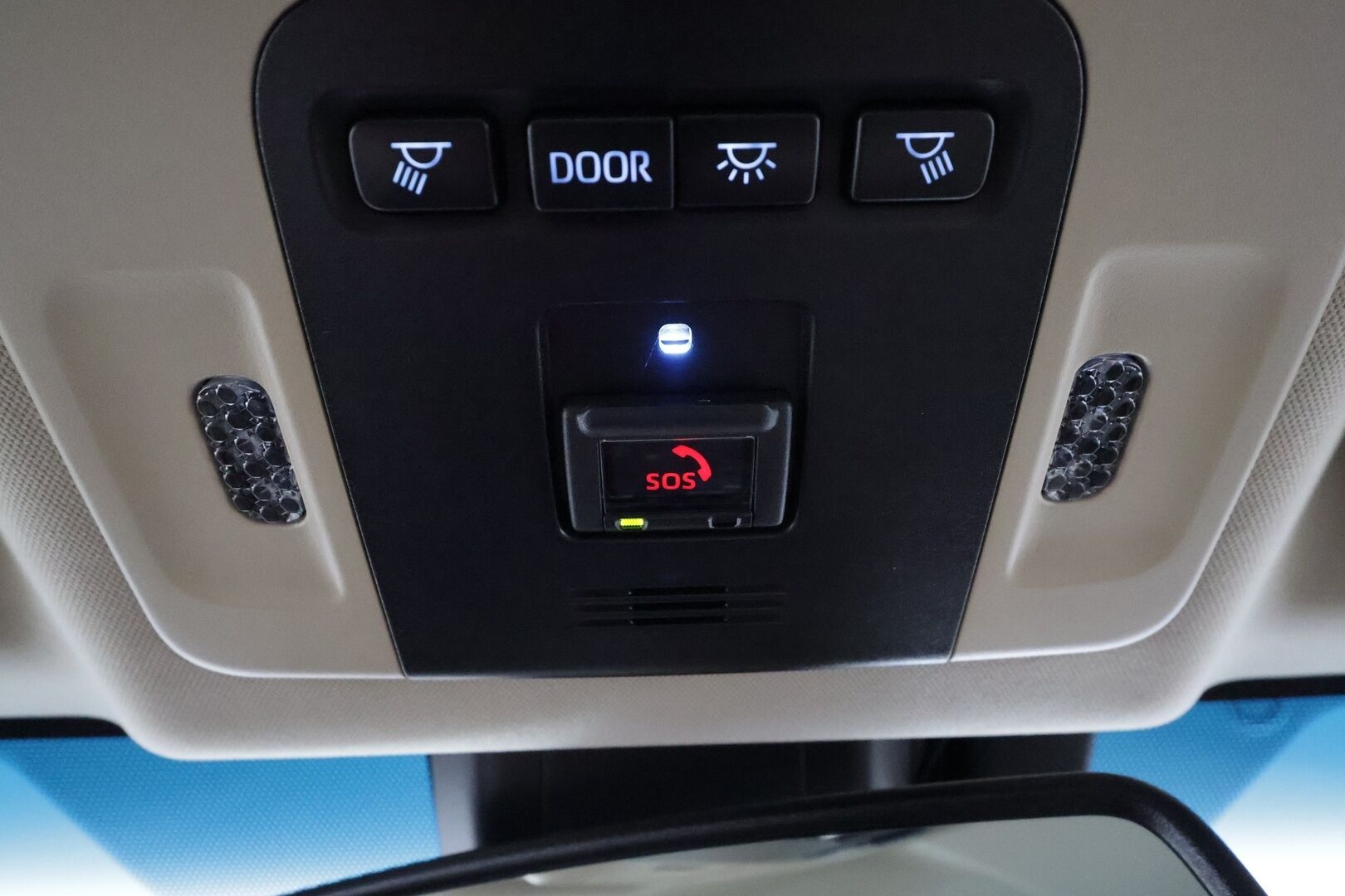 Toyota Camry 2021 2,5 Hybrid Premium - | HUD | ACC | Ilmastoitu Muistipenkki | 360 | JBL | LED | Navi | Katveavustin | Kaistavahti | Keyless | Ratinlämmitys | Facelift | 1-om Suomi-auto | Kahdet renkaat | Merkkihuollot | 