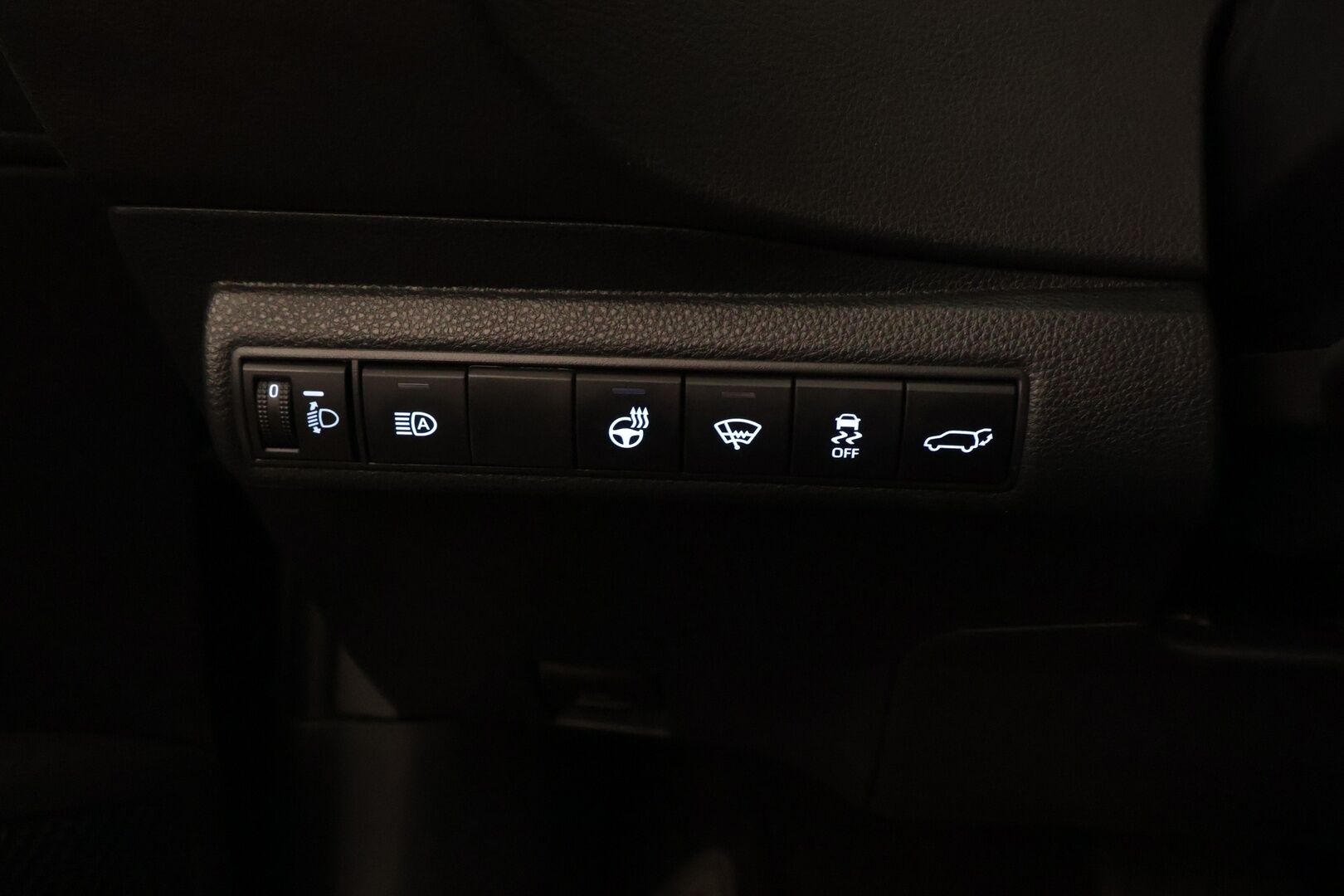 Toyota Corolla 2021 Touring Sports 2,0 Hybrid Active Edition * 2-omisteinen / Vetokoukku / Adapt.vakkari / Kaistavahti / Navi / Digimittari* - Merkkihuollettu vetokoukullinen Corolla 2.0 litraisella moottorilla! / Juuri katsastettu!