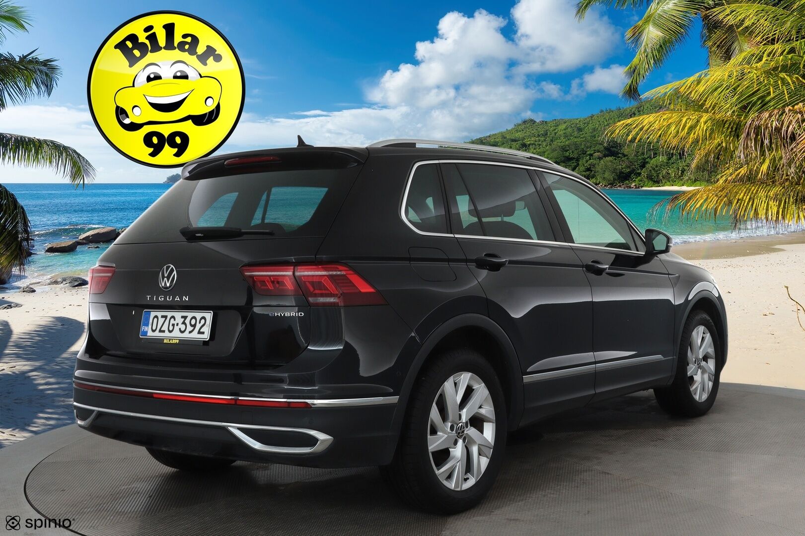 Volkswagen Tiguan 2022 Style eHybrid 180 kW DSG **ACC / IQ.Light / Koukku / Hierovat penkit / P.kamera / KeylessGo** - 1.Om Suomi-auto / Kahdet renkaat aluvanteilla / Merkkihuollettu