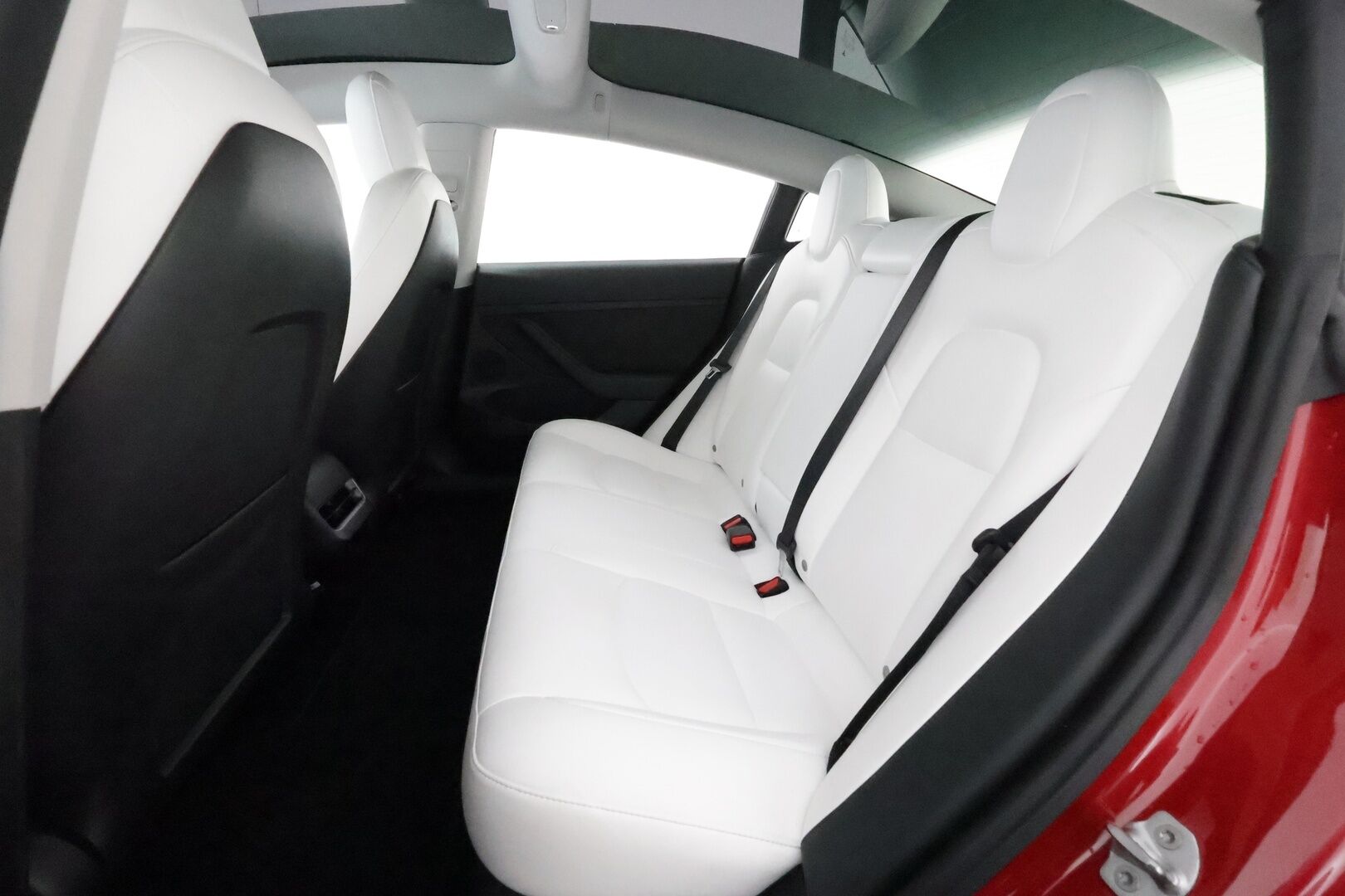 Tesla Model 3 2021 Standard Range Plus * Lämpöpumppu / Adapt.Vakkari / Matrix LED / Muistipenkki / Navi / Keyless / Upea - 1-om Suomi-auto / Akku kuntotarkastettu SoH 93,1% / 2x Latauskaapelit / Kahdet renkaat - HULLUT BLACKWEEK JATKOT - KORKOTARJOUS 2,49%