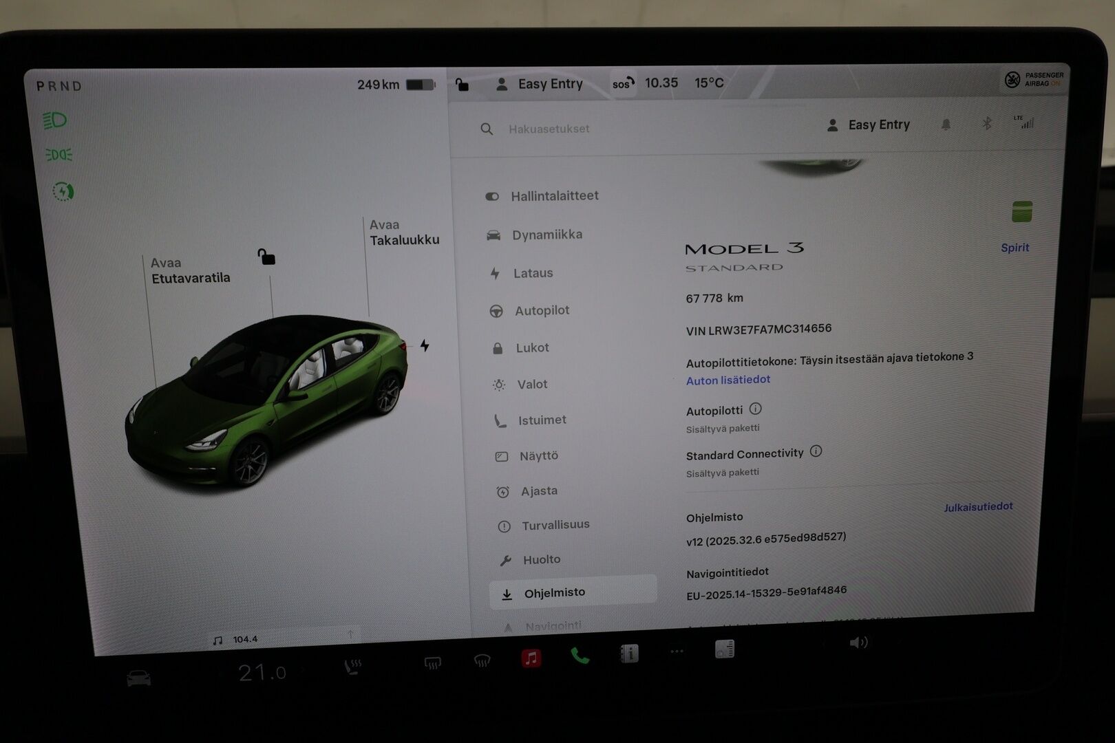 Tesla Model 3 2021 Standard Range Plus * Lasikatto / ILP / ACC / Matrix-LED / Muistipenkki / Navi / Kaistavahti / Keyless * - 1-om Suomi-auto / Akku kuntotarkastettu SoH 93,1% / 2x Latauskaapelit / Kahdet renkaat