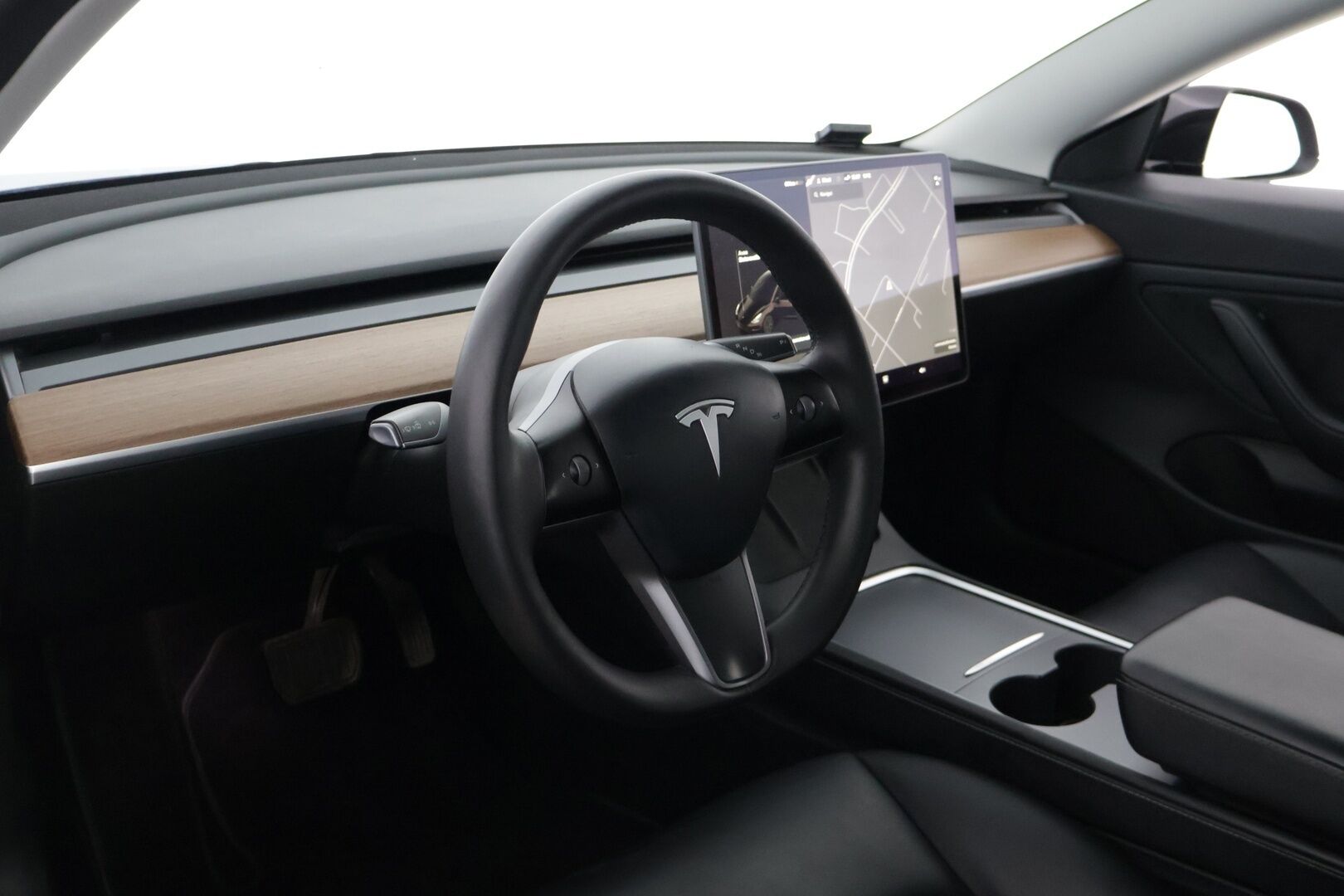 Tesla Model 3 2021 Long Range * Vetokoukku / Matrix LED / ILP / Lasikatto / Sähkökontti * - Juuri saapunut! / 2x Vanteet & Renkaat - HULLUT AVAJAISHULINAT KORKOTARJOUS 3,29 %