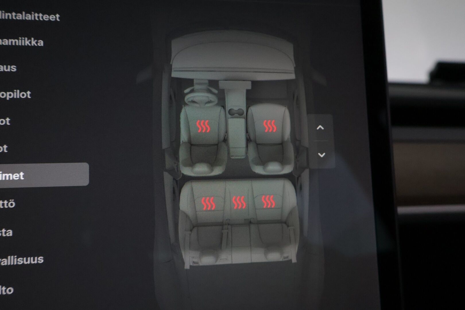 Tesla Model 3 2021 Long Range * Vetokoukku / Matrix LED / ILP / Lasikatto / Sähkökontti * - Juuri saapunut! / 2x Vanteet & Renkaat - HULLUT AVAJAISHULINAT KORKOTARJOUS 3,29 %