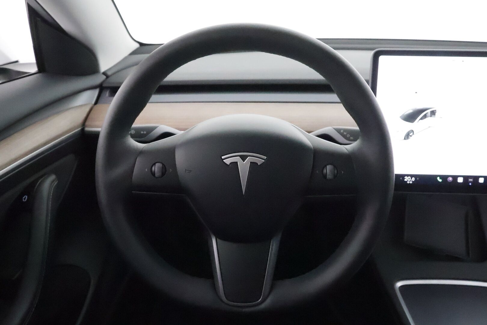 Tesla Model 3 2021 Long Range *Lämpöpumppu / Autopilot / Lasikatto / Premium Audio / Nahkasisusta / P.kamera* - Akku kuntotarkastettu SOH 93,8% / 1-om. Suomi-auto / 2x vanteet