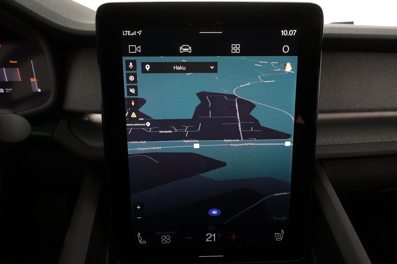 Polestar 2 2021 Launch Edition 300kW * ACC / H&K / Lasikatto / Pixel-LED / 360° / Sportpenkki Muistilla / Navi / Kaistavahti * - Akku kuntotarkastettu SoH 92% / 2x Latauskaapelit / Kahdet renkaat / Merkkihuollettu!