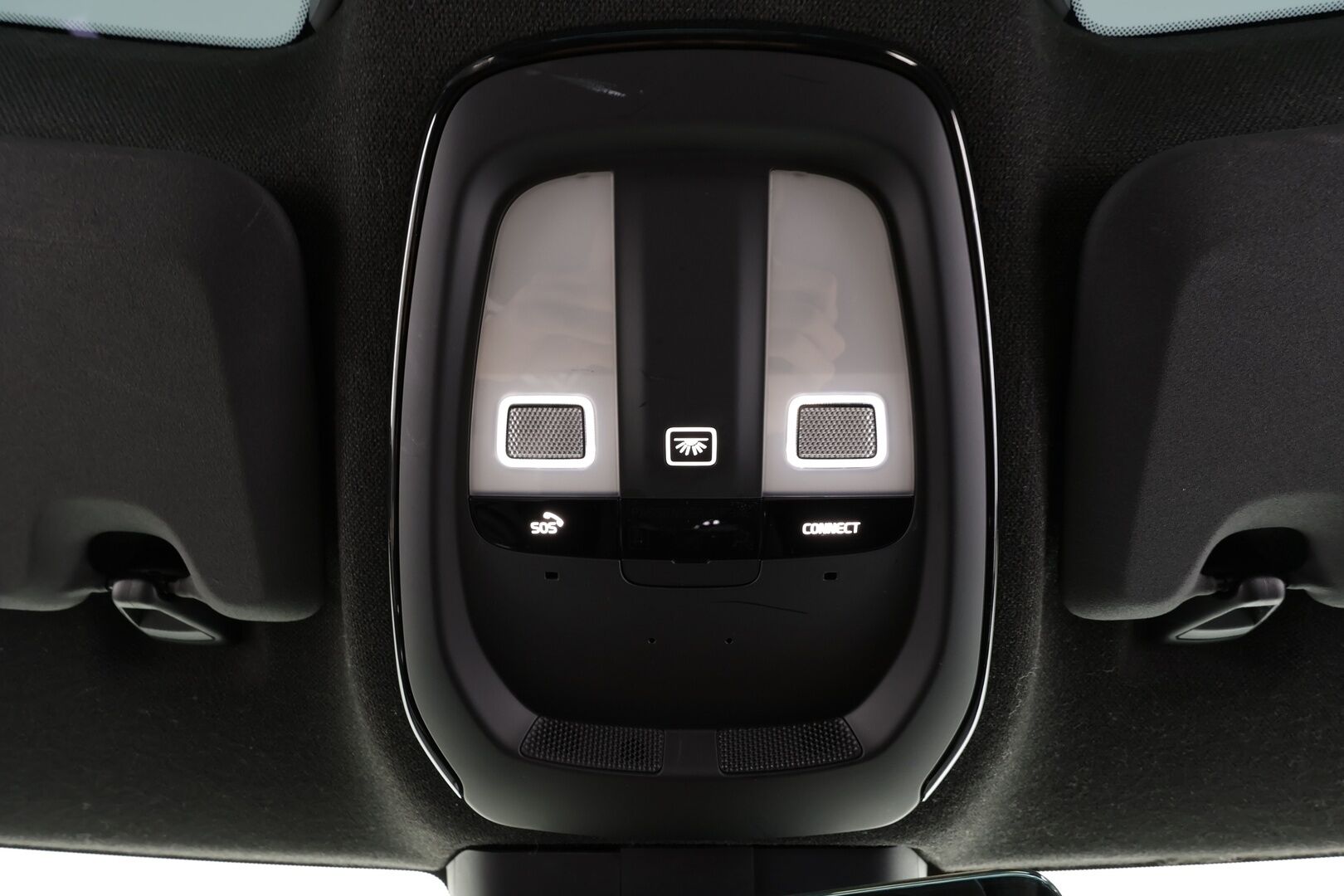 Polestar 2 2021 Launch Edition 300kW * ACC / H&K / Lasikatto / Pixel-LED / 360° / Sportpenkki Muistilla / Navi / Kaistavahti * - Akku kuntotarkastettu SoH 92% / 2x Latauskaapelit / Kahdet renkaat / Merkkihuollettu!