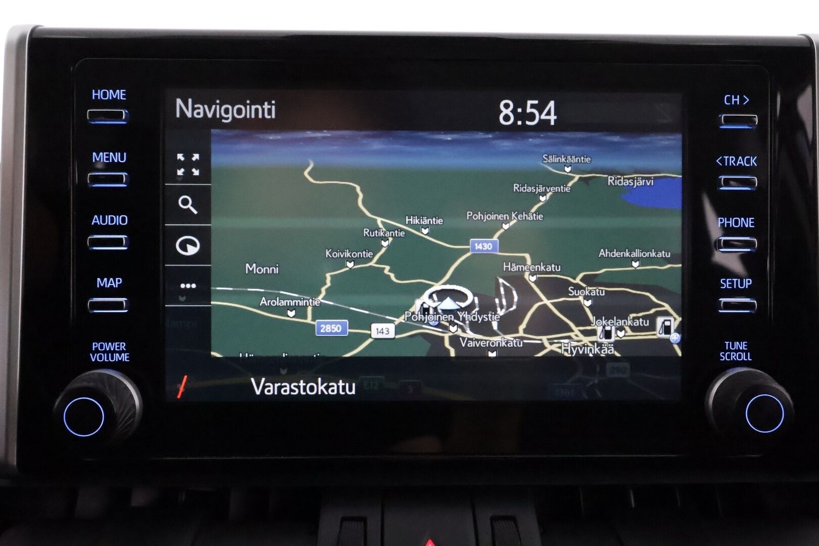 Toyota RAV4 2022 2,0 VVT-iE Active Multidrive S **Adapt.vakkari / P.kamera / Navi / Ratinlämmitin / KeylessGo / Sähköluukku / LED** - 3,99 % KORKOTARJOUS TÄHÄN AUTOON - Suomi-auto / Merkkihuollettu / Kahdet renkaat aluvanteilla / Tuulilasin lämmitin