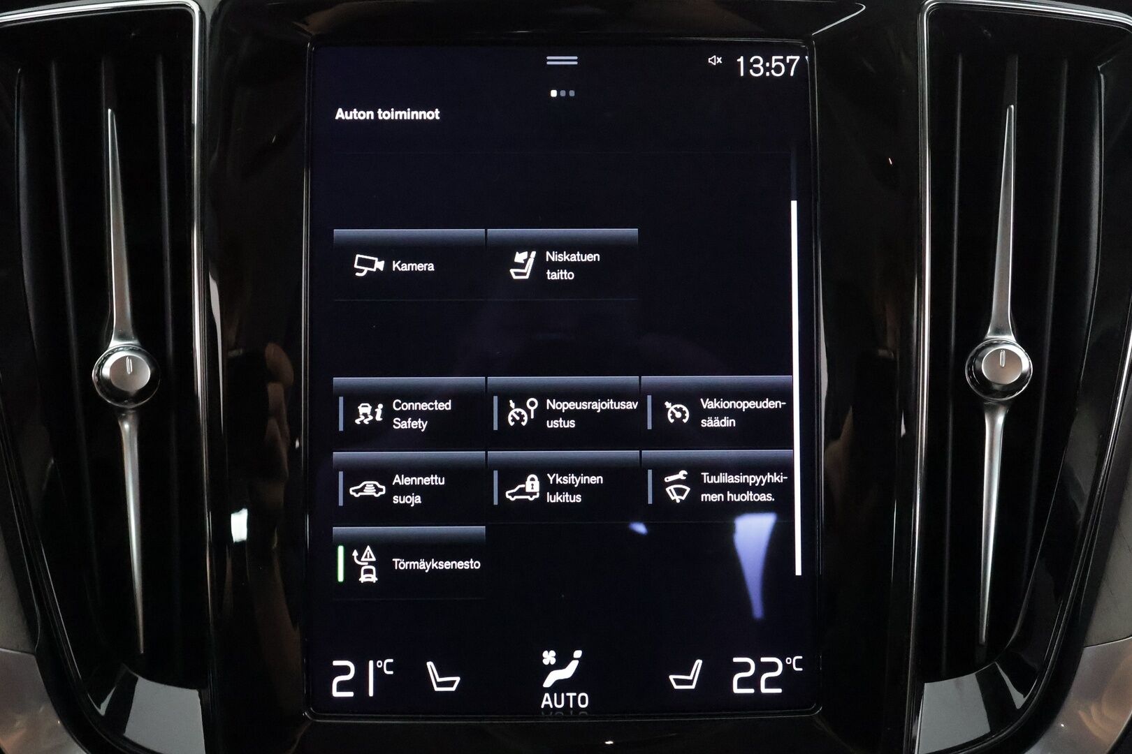 Volvo S60 2022 B5 AWD MHEV Business Inscription Edition aut - | ACC | Webasto | 360° | Sporttinahat | Muistipenkki | Pilot Assist | Keyless | LED | Lämm. ratti | Merkkihuollot | 1-om suomiauto | ALV | 