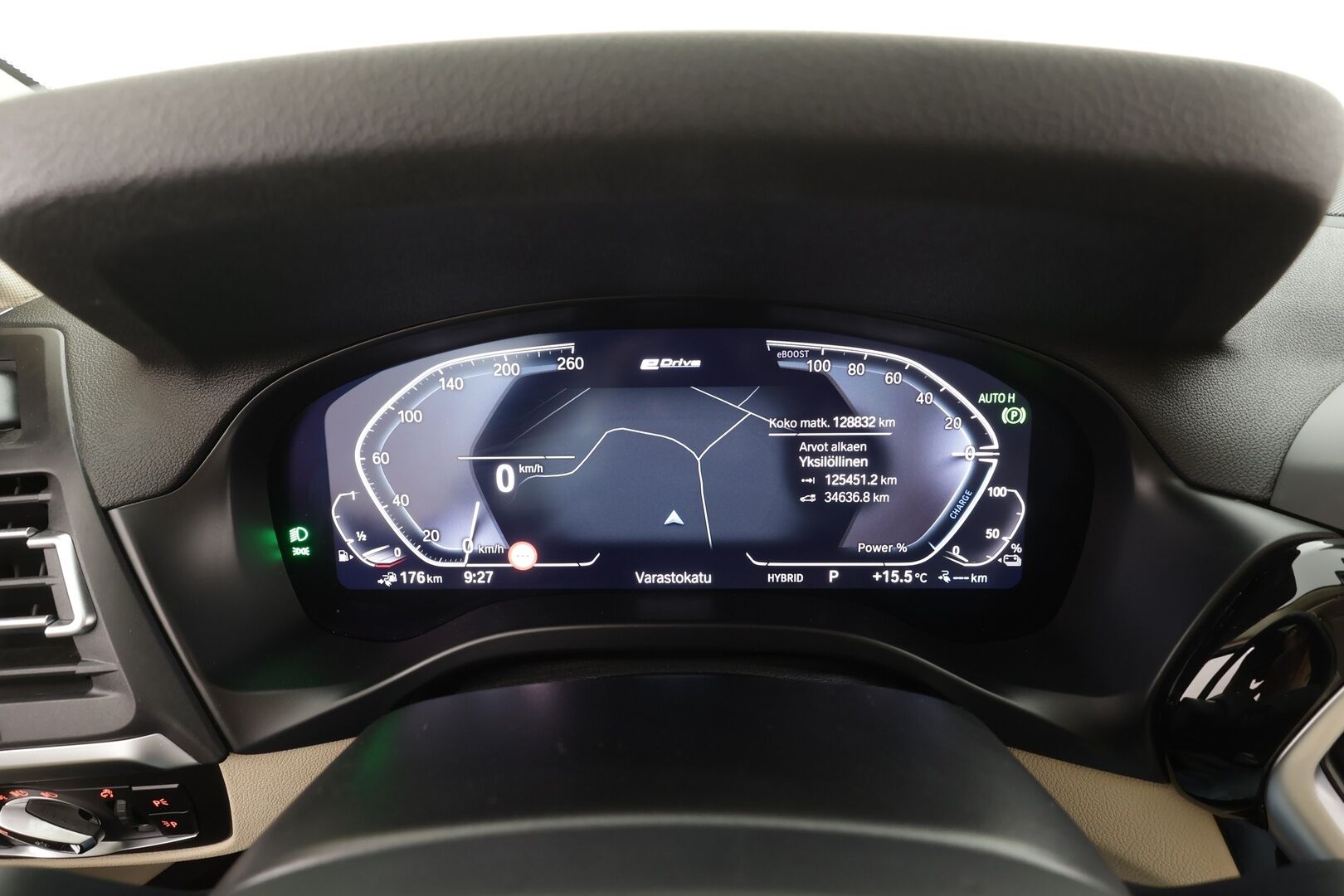 BMW X3 2022 G01 xDrive 30e A Charged Edition - Vakkari | Koukku | Hifi | HUD | Adapt.LED | Sporttinahat | P.Kamera | Navi | Comfort Access | Ratinlämmitin | Suomi-auto | Kahdet renkaat aluvanteilla