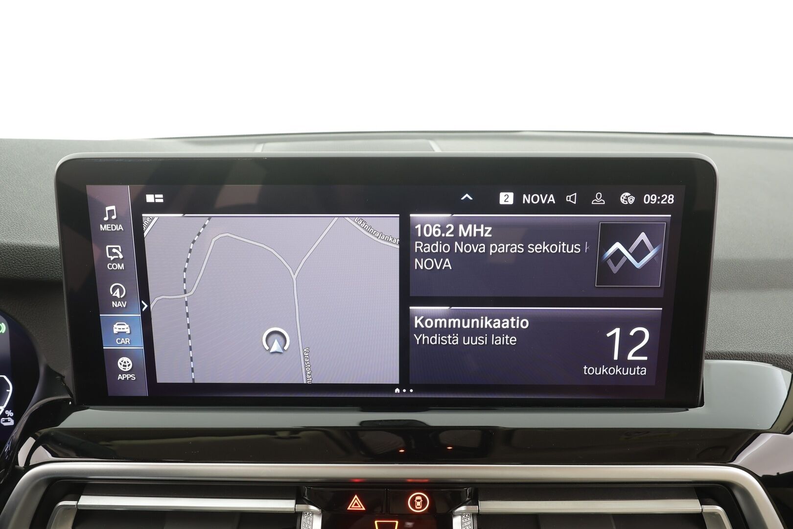 BMW X3 2022 G01 xDrive 30e A Charged Edition - Vakkari | Koukku | Hifi | HUD | Adapt.LED | Sporttinahat | P.Kamera | Navi | Comfort Access | Ratinlämmitin | Suomi-auto | Kahdet renkaat aluvanteilla