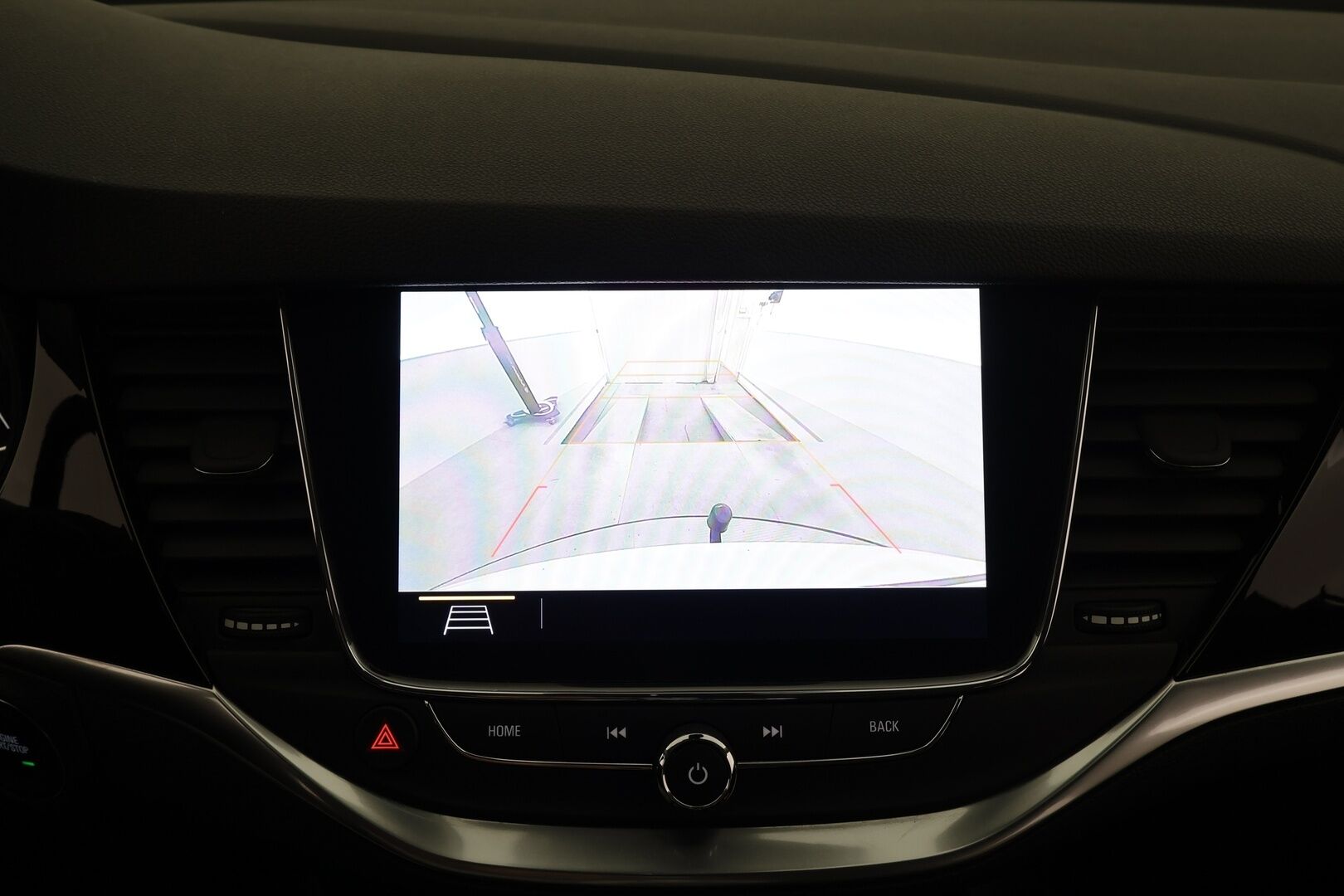 Opel Astra 2022 Sports Tourer Classic Innovation 145 Turbo A * Keyless / LUX LED / P.Kamera / Sisätilanlämmitin / Koukku / Kaistavahti * - Suomi-auto / Kahdet hyvät renkaat vanteilla - HULLUT VÄLIPÄIVÄT KORKOTARJOUS 2,49%