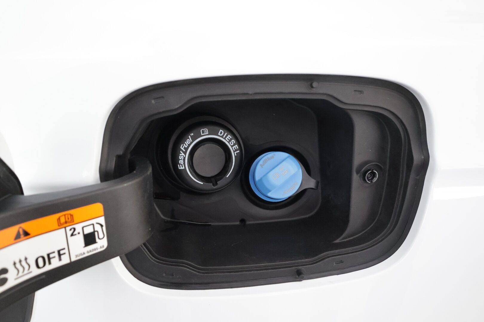 Ford Mondeo 2022 2,0 TDCi EcoBlue 190hv A8 AWD EDITION Wagon * Webasto / Koukku / ACC / Dynamic-LED / P.kamera / Navi / Kaistavahti * - 1-om Suom-auto / Kahdet Renkaat