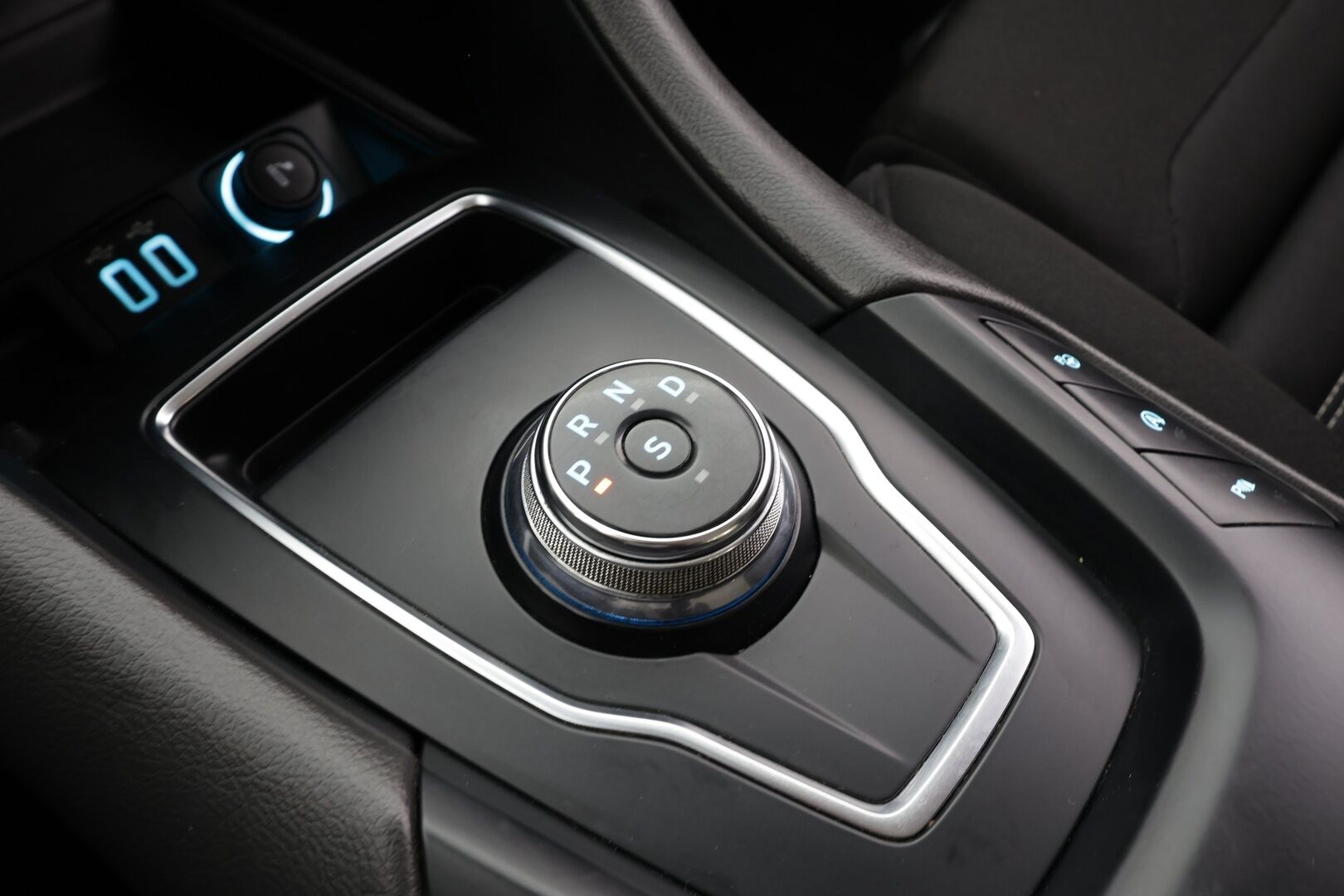 Ford Mondeo 2022 2,0 TDCi EcoBlue 190hv A8 AWD EDITION Wagon * Webasto / Koukku / ACC / Dynamic-LED / P.kamera / Navi / Kaistavahti * - 1-om Suom-auto / Kahdet Renkaat - HULLUT BLACKWEEK JATKOT - KORKOTARJOUS 2,49%