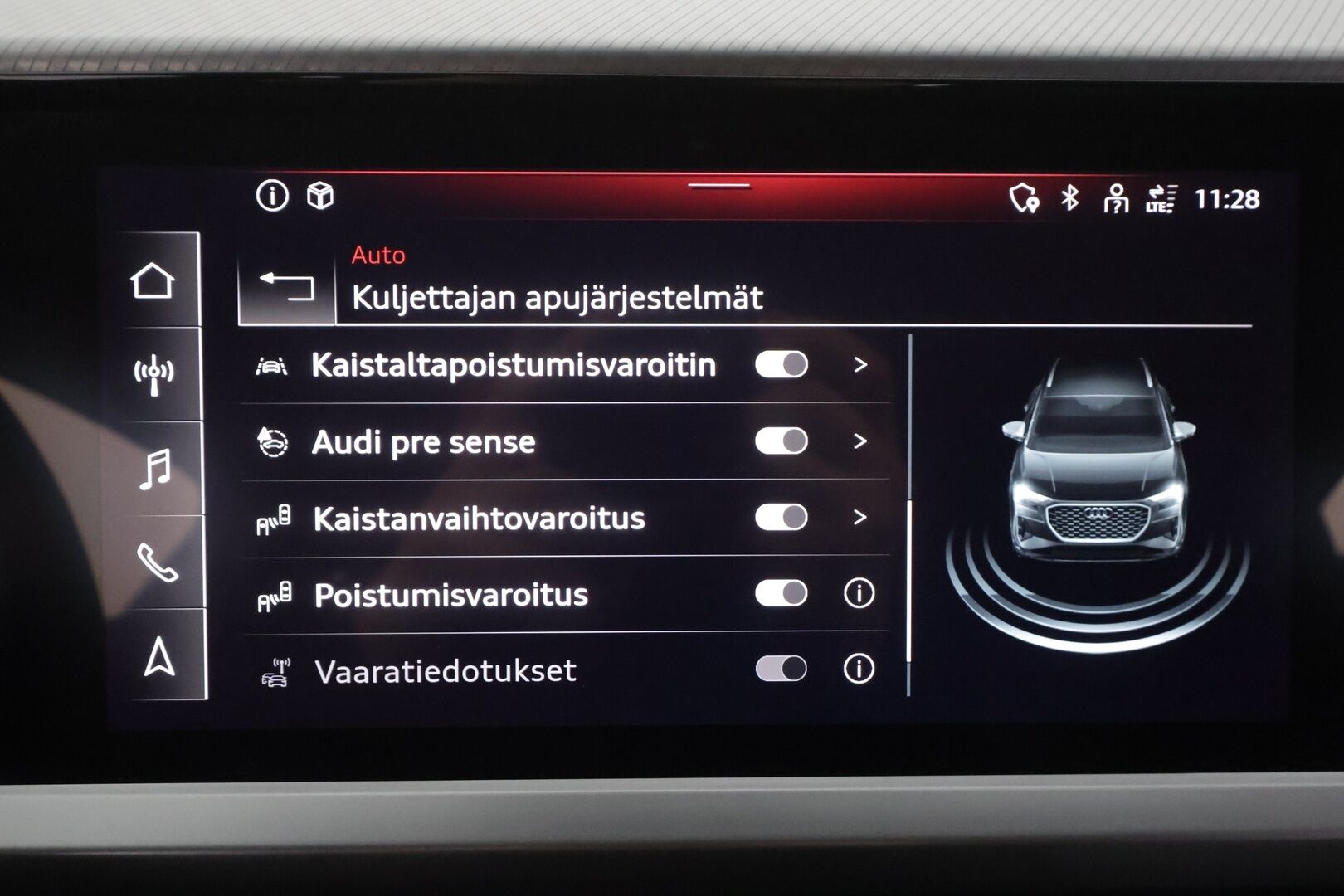Audi Q4 e-tron 2022 50 e-tron quattro - | ACC | ILP | Matrix-LED | P.Kamera | Sporttipenkit | Apple&Android | 1.Om Suomi-Auto | Kahdet Renkaat | Koti&Kauppalaturi |