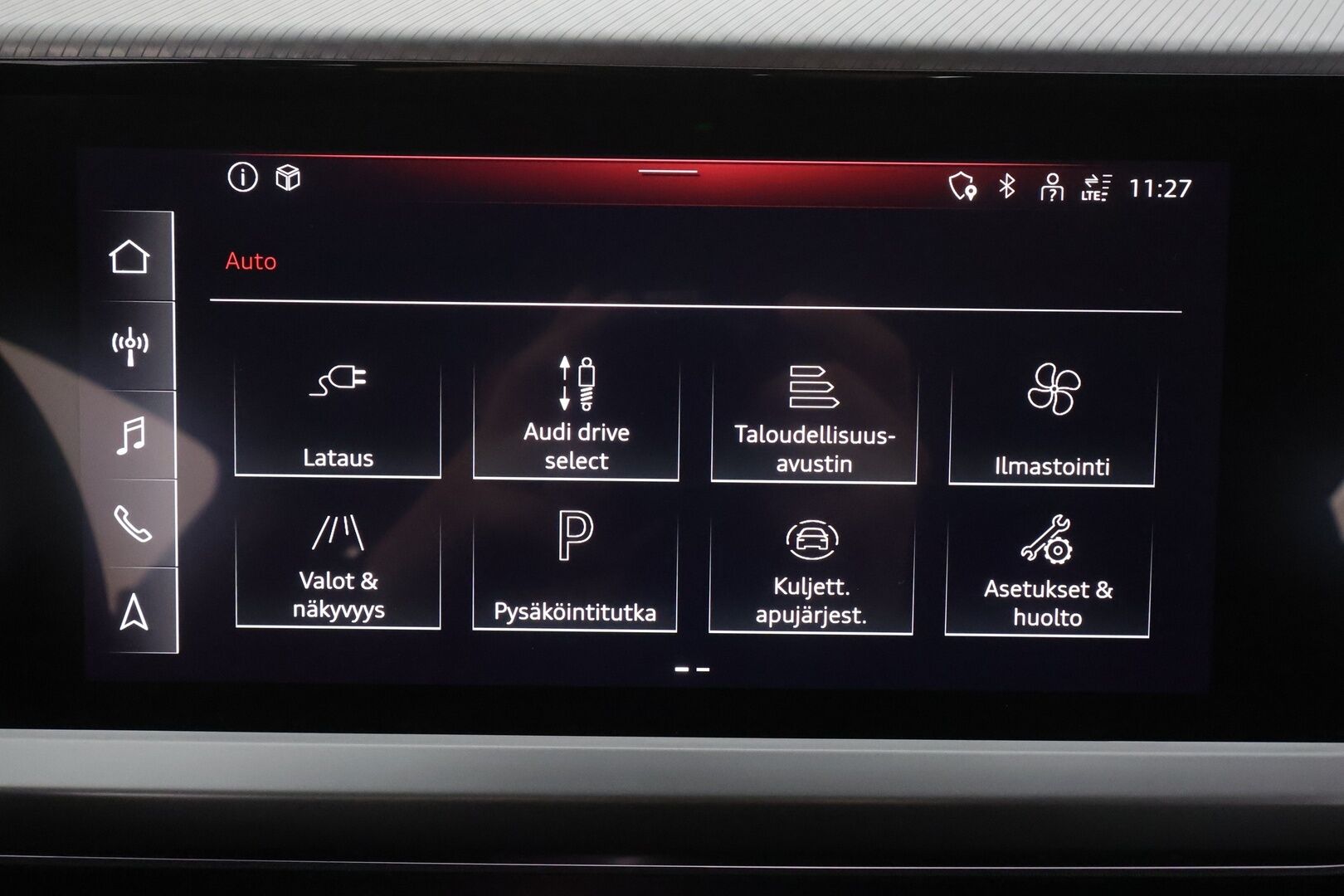 Audi Q4 e-tron 2022 50 e-tron quattro - | ACC | ILP | Matrix-LED | P.Kamera | Sporttipenkit | Apple&Android | 1.Om Suomi-Auto | Kahdet Renkaat | Koti&Kauppalaturi |