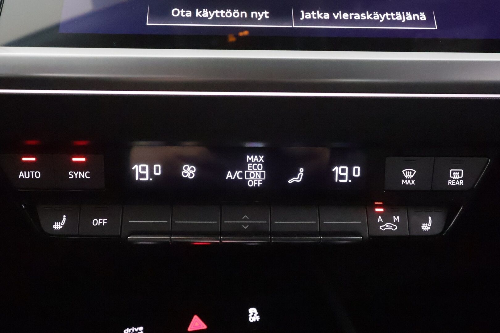 Audi Q4 e-tron 2022 50 e-tron quattro - | ACC | ILP | Matrix-LED | P.Kamera | Sporttipenkit | Apple&Android | 1.Om Suomi-Auto | Kahdet Renkaat | Koti&Kauppalaturi |