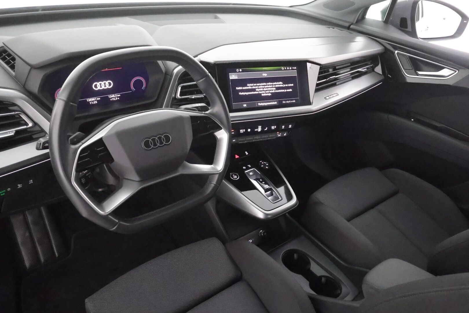 Audi Q4 e-tron 2022 50 e-tron quattro - | ACC | ILP | Matrix-LED | P.Kamera | Sporttipenkit | Apple&Android | 1.Om Suomi-Auto | Kahdet Renkaat | Koti&Kauppalaturi |