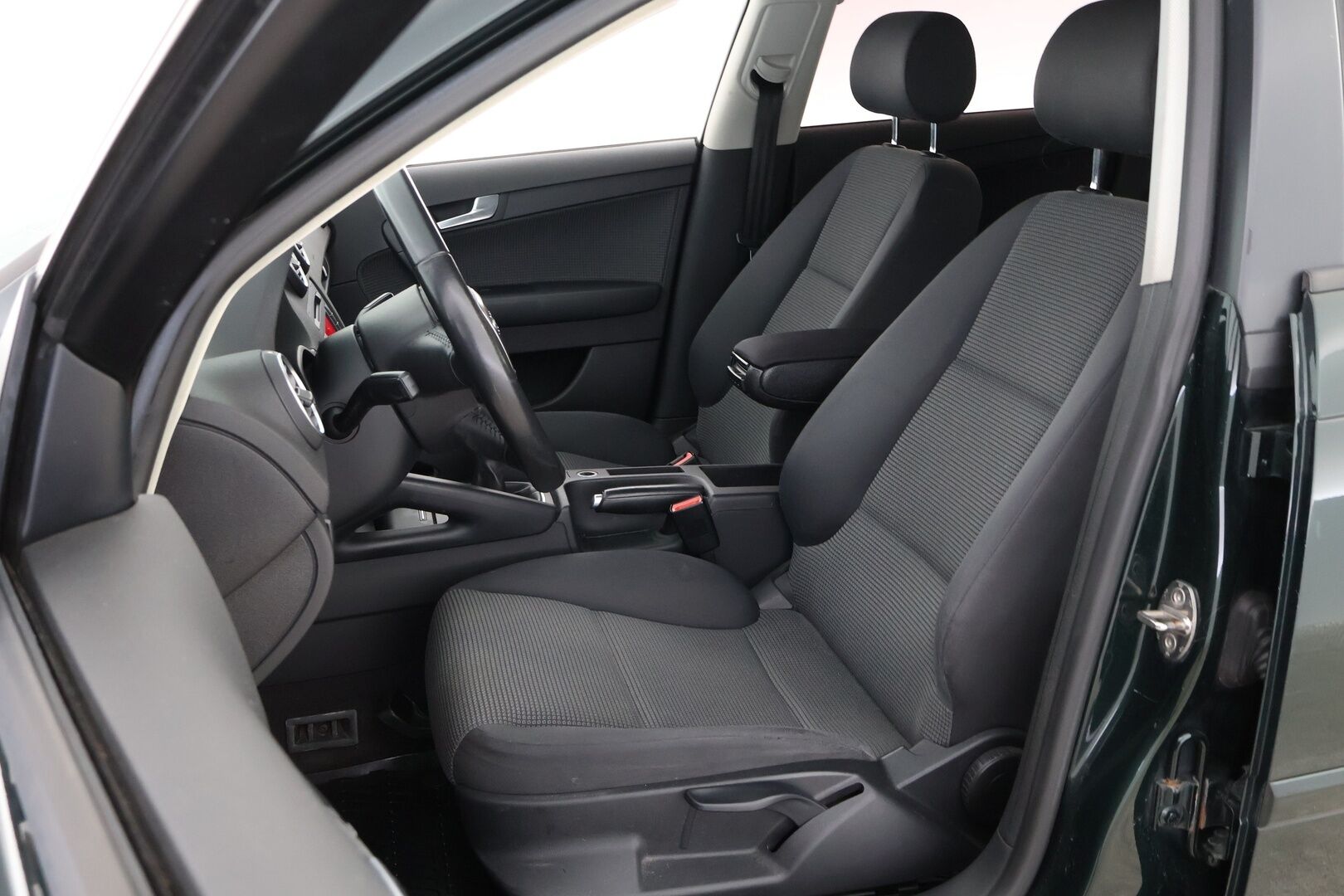 Audi A3 2007 Sportback Attraction Plus 1,6 75 kW - YritysOutlet - Myydään vain yrityksille