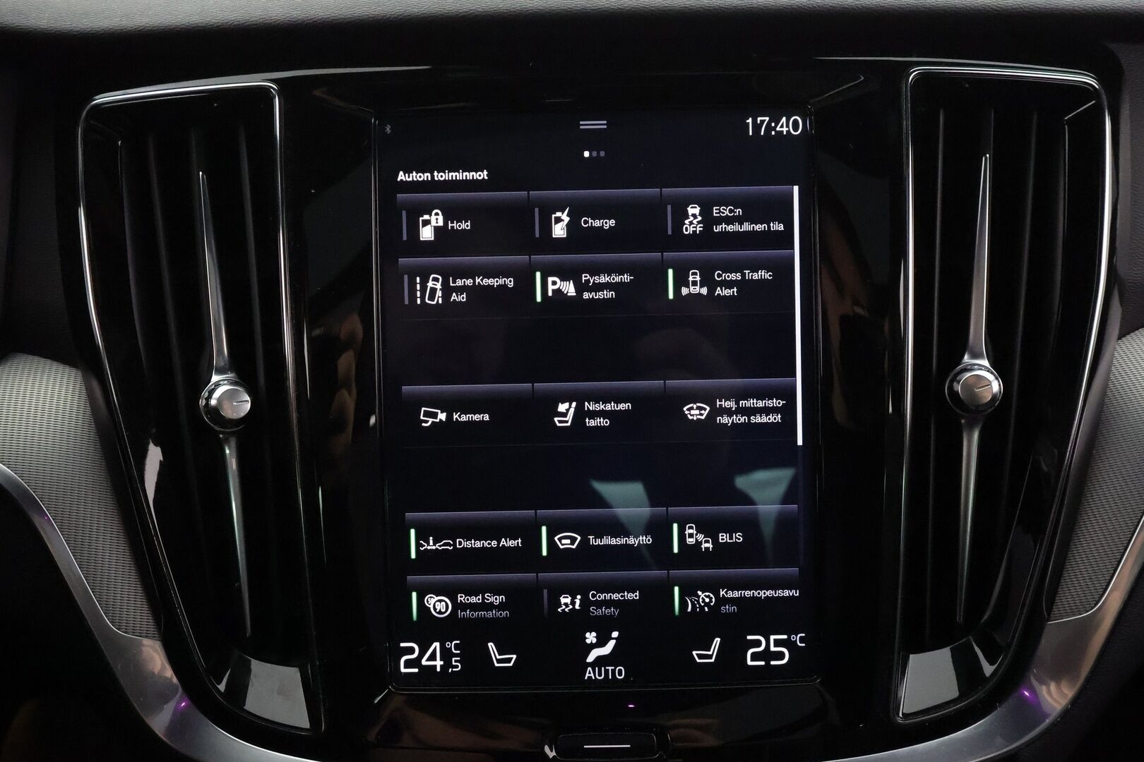 Volvo S60 2020 T8 TwE AWD Business R-Design aut * Webasto / Koukku / H&K / Panorama / ACC / Full-LED / 360° / Sportpenkki Muistilla * - Kahdet renkaat - HULLU BLACKWEEK KORKOTARJOUS 2,49%