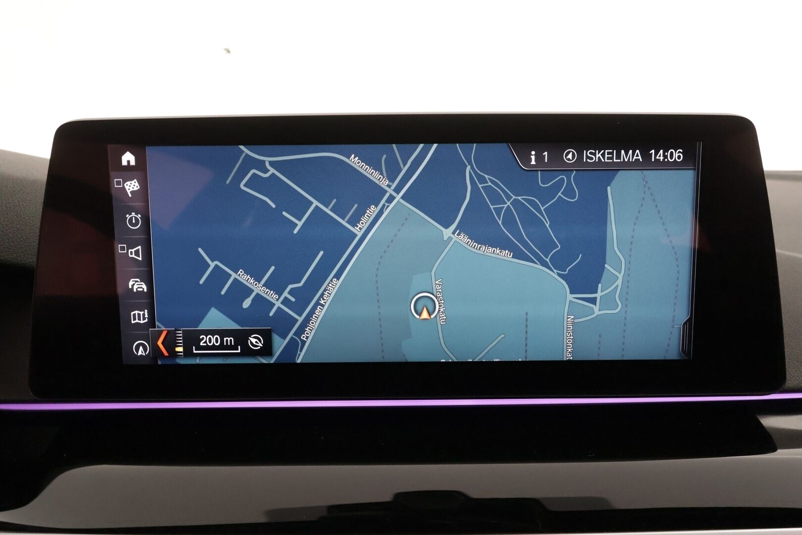 BMW 530 2017 G30 Sedan 530e A iPerformance M-Sport * HUD / Lasikattoluukku / Adapt.LED / ACC / H&K / 360° / Sportnahat Muistilla * - Kahdet renkaat / Merkkihuollettu! / *SUPER KAMOILLA*