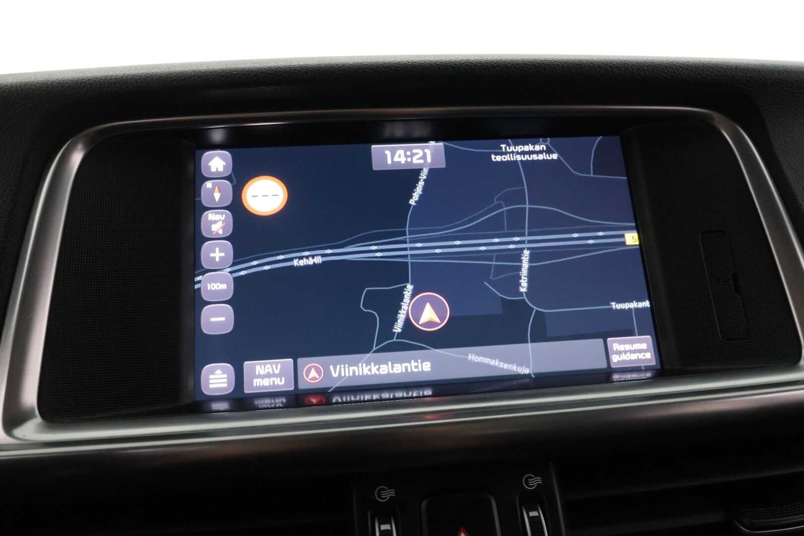 Kia Optima 2018 2,0 GDI PHEV Business Luxury SW A/T - | Panorama | Muistipenkki | Ilmastoidut etu-istuimet | ACC | BLIS | Navi | Harman & Kardon | Koukku | 360-kamera | Apple&Android | Keylessgo | 