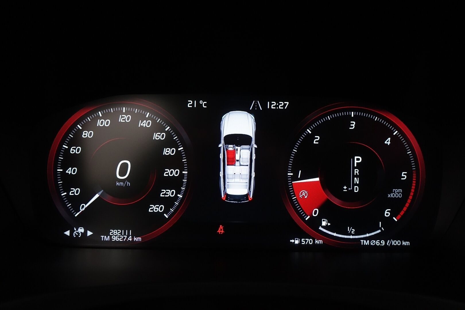 Volvo V90 2019 D4 AWD Momentum aut - | ACC | Webasto | Digimittaristo | Nahkasisusta | Vetokoukku | Pilot Assist | Keyless | Tutkat | LED | Ratinlämmitin | Comfort Istuimet | VOC | 2X Renkaat & Vanteet |