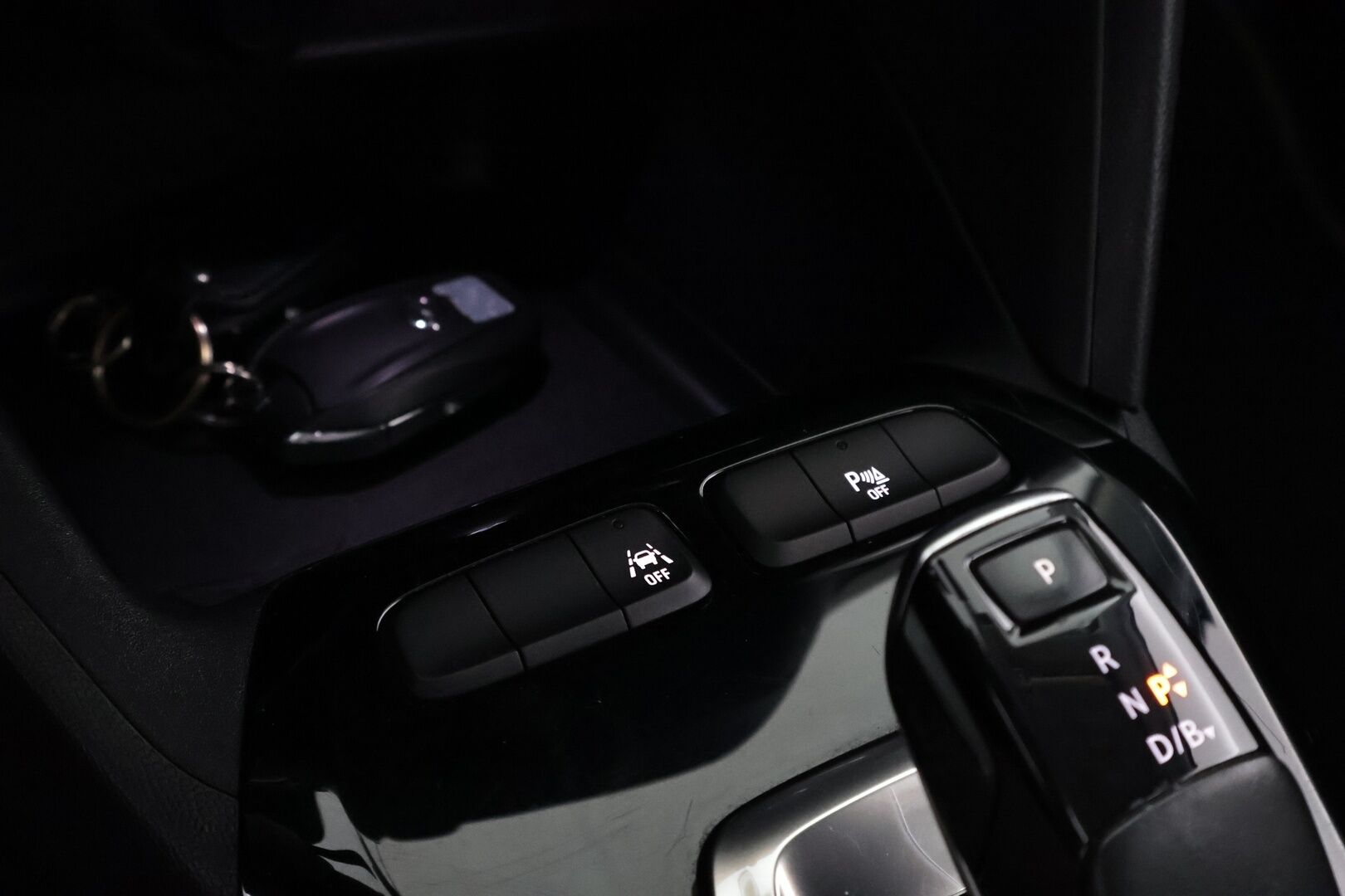 OPEL Corsa-e 2021 5-ov Comfort 136 automaatti - Vakkari | Peruutuskamera | Ratinlämmitys | Peruutustutkat | Digimittari 