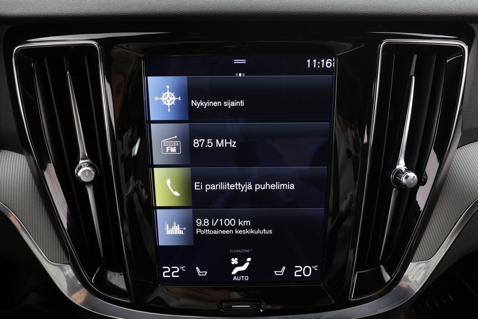 Volvo S60 2022 T8 AWD Long Range High Performance R-Design Edition aut * ACC / P.kamera / Full LED / Navi / Koukku / Muistipenkki * - 1.Om Suomi-auto / Kahdet renkaat aluvanteilla / Merkkihuollettu - HULLUT JOULUT KORKOTARJOUS 2,49% 