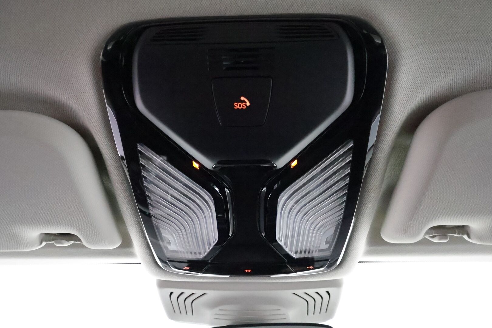 BMW X3 2022 G01 xDrive 30e A Charged Edition **1.Om Suomi-auto / 360° Kamera / Sporttipenkki Muistilla / HiFi / LED-valot / Navi** - 3,99 % KORKOTARJOUS TÄHÄN AUTOON - Akku kuntotarkastettu / Kaistavahti / Digimittaristo / KeylessGO / 2x Renkaat