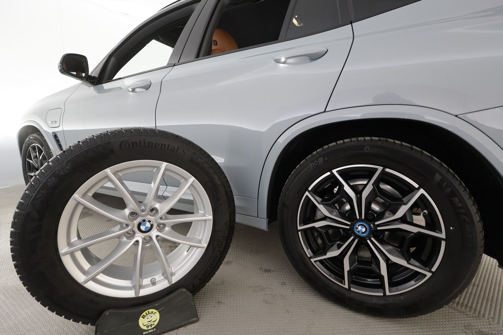 BMW X3 2022 G01 xDrive 30e A Charged Edition M Sport - Lisälämmitin | Koukku | Hifit | LED | Muistipenkki | P.Kamera | Vakkari | Sporttipenkit | Apple&Android | Merkkihuollettu | 1.Om Suomi-auto | Kahdet Renkaat |