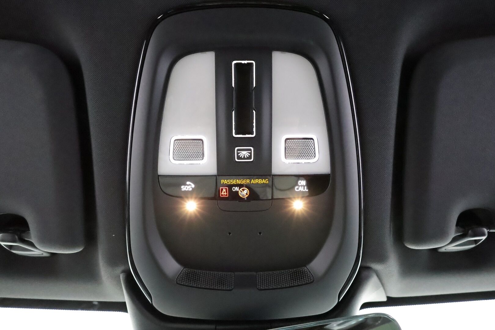 Volvo XC60 2022 T8 AWD Long Range High Performance R-Design Edition aut * ACC / Webasto / Muistipenkki / Koukku / Full LED * - Panorama / 1.Om Suomi-auto / Kahdet renkaat aluvanteilla / Merkkihuollettu