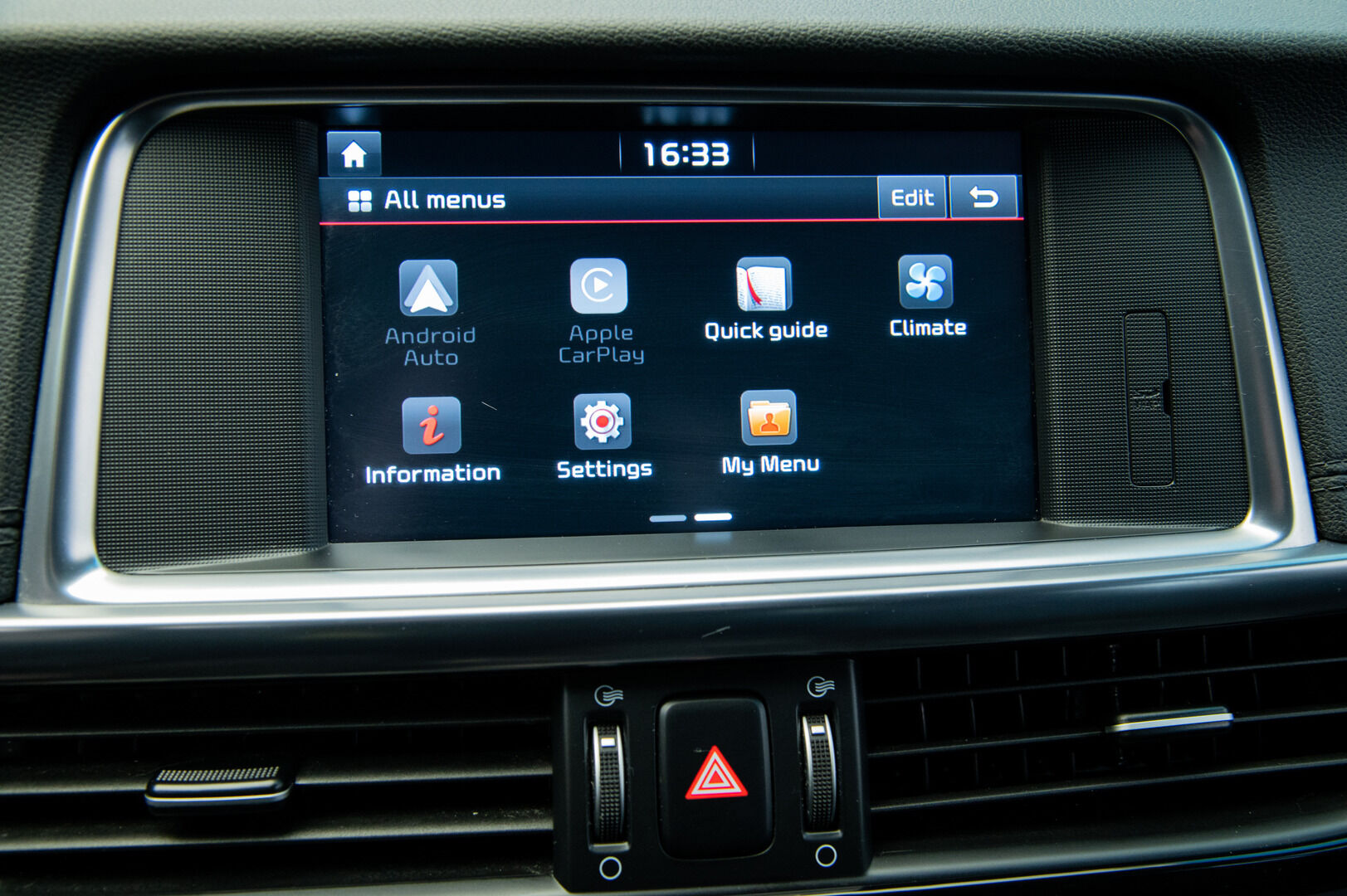 Kia Optima 2018 2,0 GDI PHEV Business Premium A/T *Ilmastoidut Nahat / Harman/Kardon / Adapt. Vakkari / P-kamera / Ratinlämmitin* - Muistipenkki / Navi / Keyless / Hyvä huoltohistoria / Kahdet renkaat aluvanteilla - HULLUT JOULUT KORKOTARJOUS 2,49% 