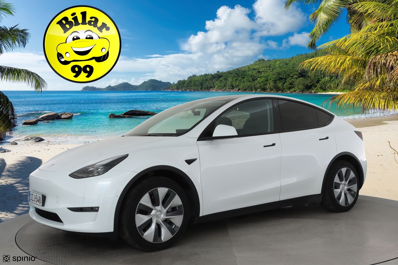 Tesla Model Y 2022 Long Range **Lämpöpumppu / Lasikatto / Matrix-LED / Adapt.Vakkari / P.Kamera / Muistipenkki / Navi / Keyless** - 3,99 % KORKOTARJOUS TÄHÄN AUTOON - 1-om Suomi-auto / Akku kuntotarkastettu / 2x Latauskaapelit / Kahdet Renkaat