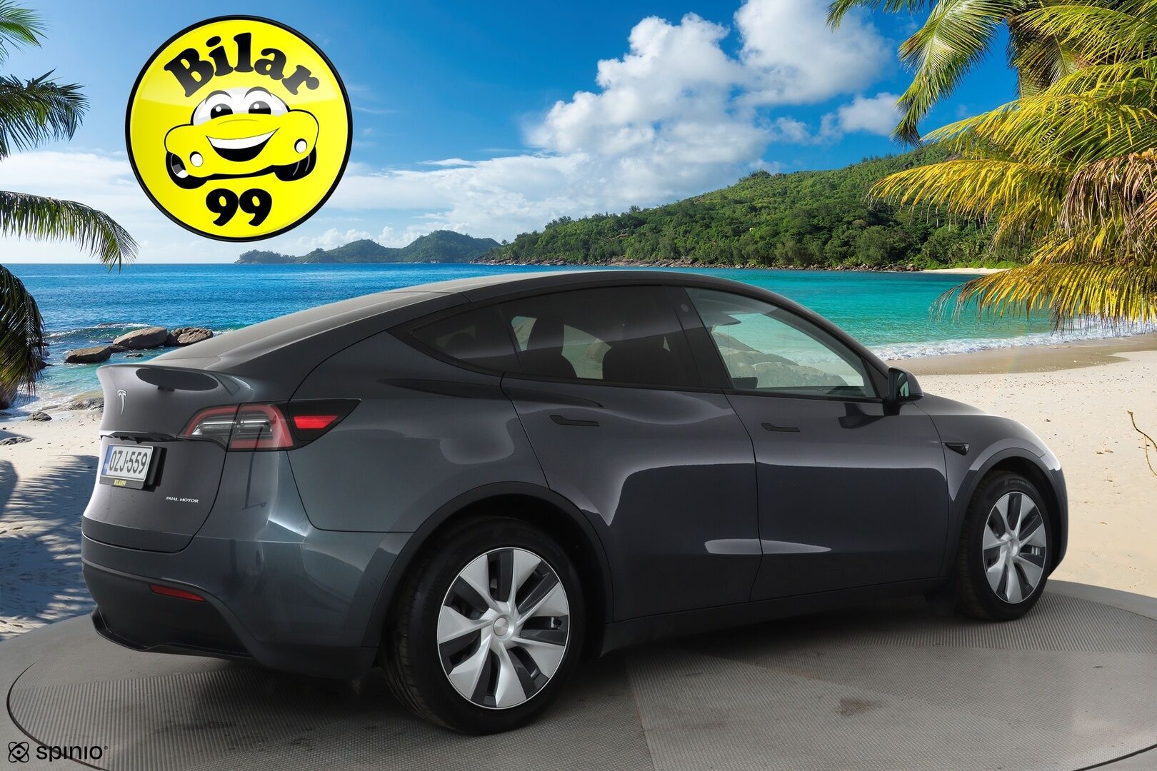 Tesla Model Y 2022 Long Range **Lämpöpumppu / Lasikatto / Matrix-LED / Adapt.Vakkari / P.Kamera / Muistipenkki / Navi / Keyless** - 3,99 % KORKOTARJOUS TÄHÄN AUTOON - 1-om Suomi-auto / 2x Latauskaapelit / Kahdet Renkaat