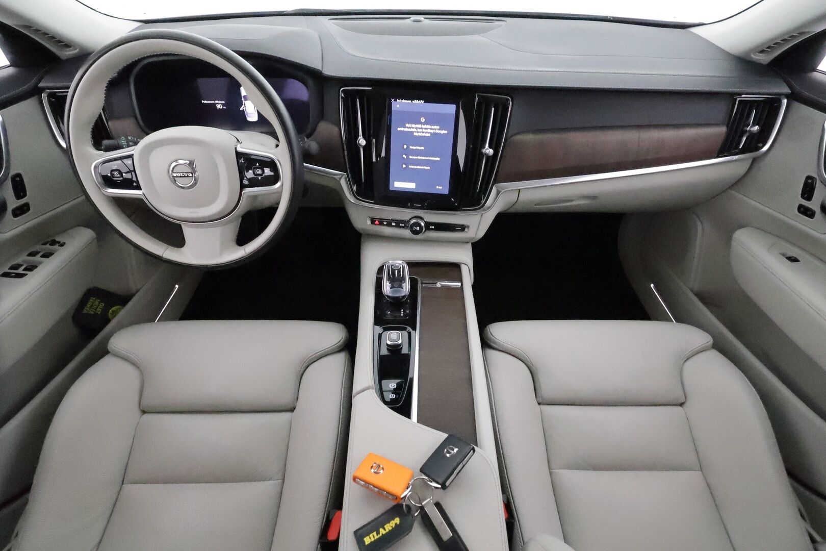 Volvo S90 2022 B5 AWD D-MHEV Business Inscription aut **Webasto / Koukku / Adapt.Vakkari / LED / P.kamera / Sporttinahat Muistilla** - 3,99 % KORKOTARJOUS TÄHÄN AUTOON - 1-om Suomi-auto / Kahdet Renkaat / Merkkihuollettu!